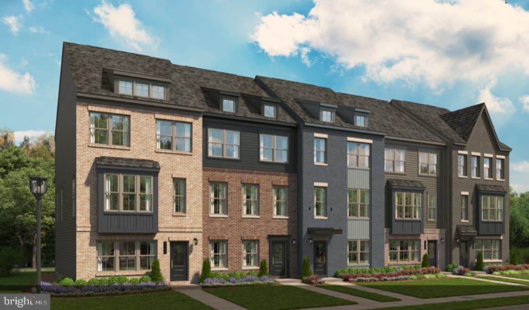 CAPITAL COURT - Residential