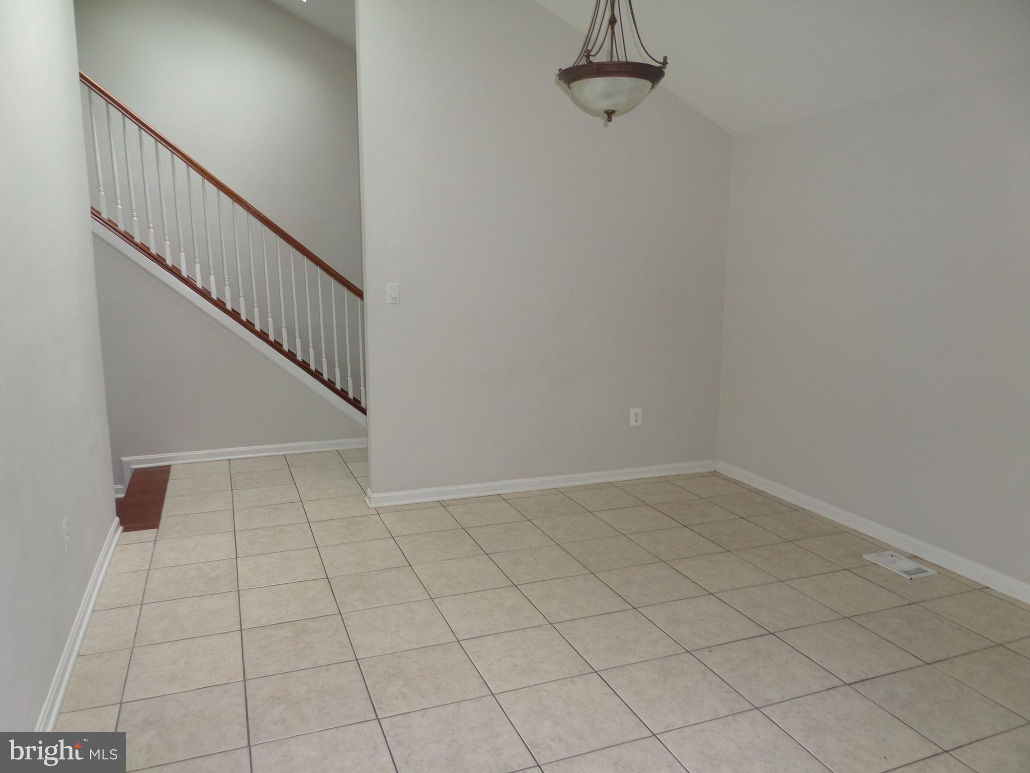 RIVERS EDGE - Residential Lease