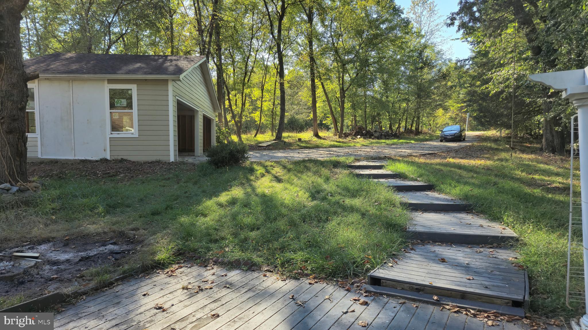 RIVERS EDGE - Residential Lease