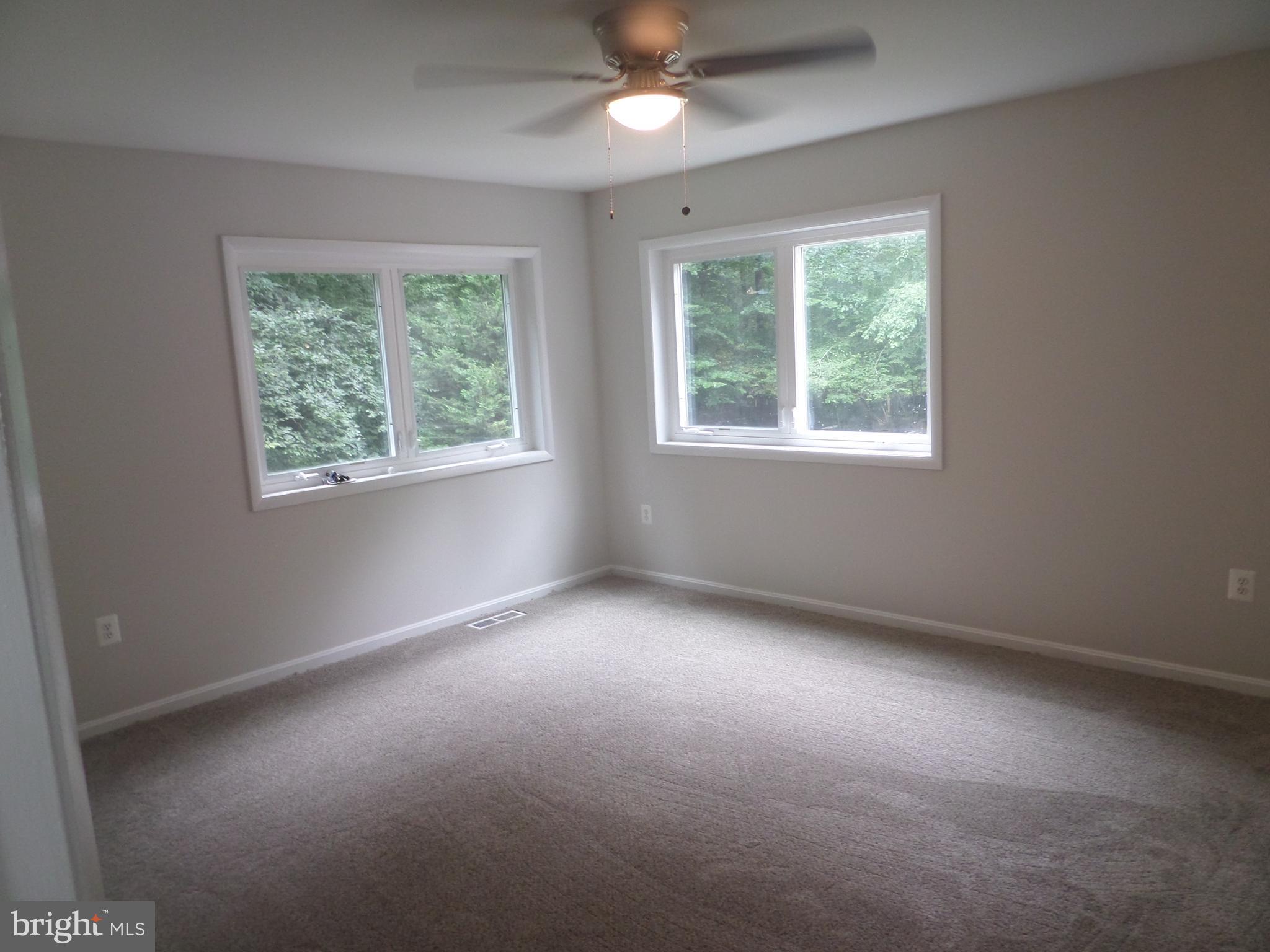 RIVERS EDGE - Residential Lease