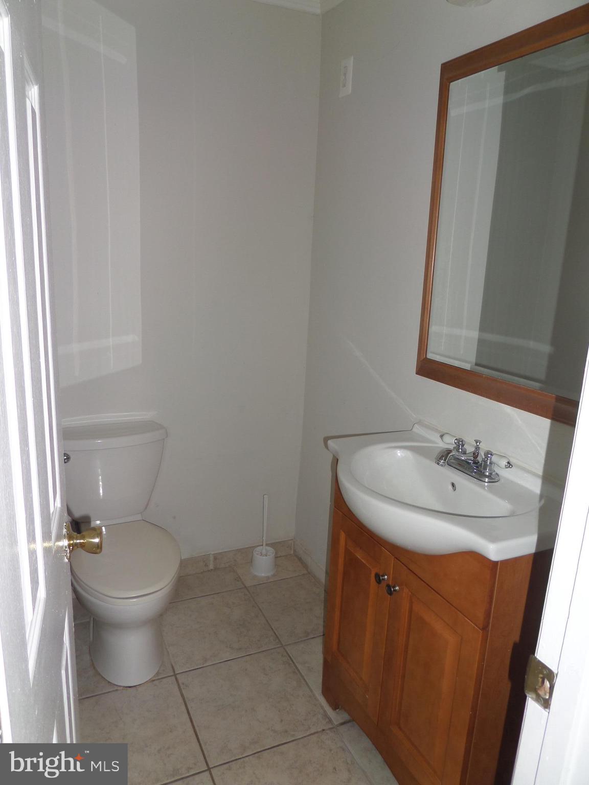 RIVERS EDGE - Residential Lease