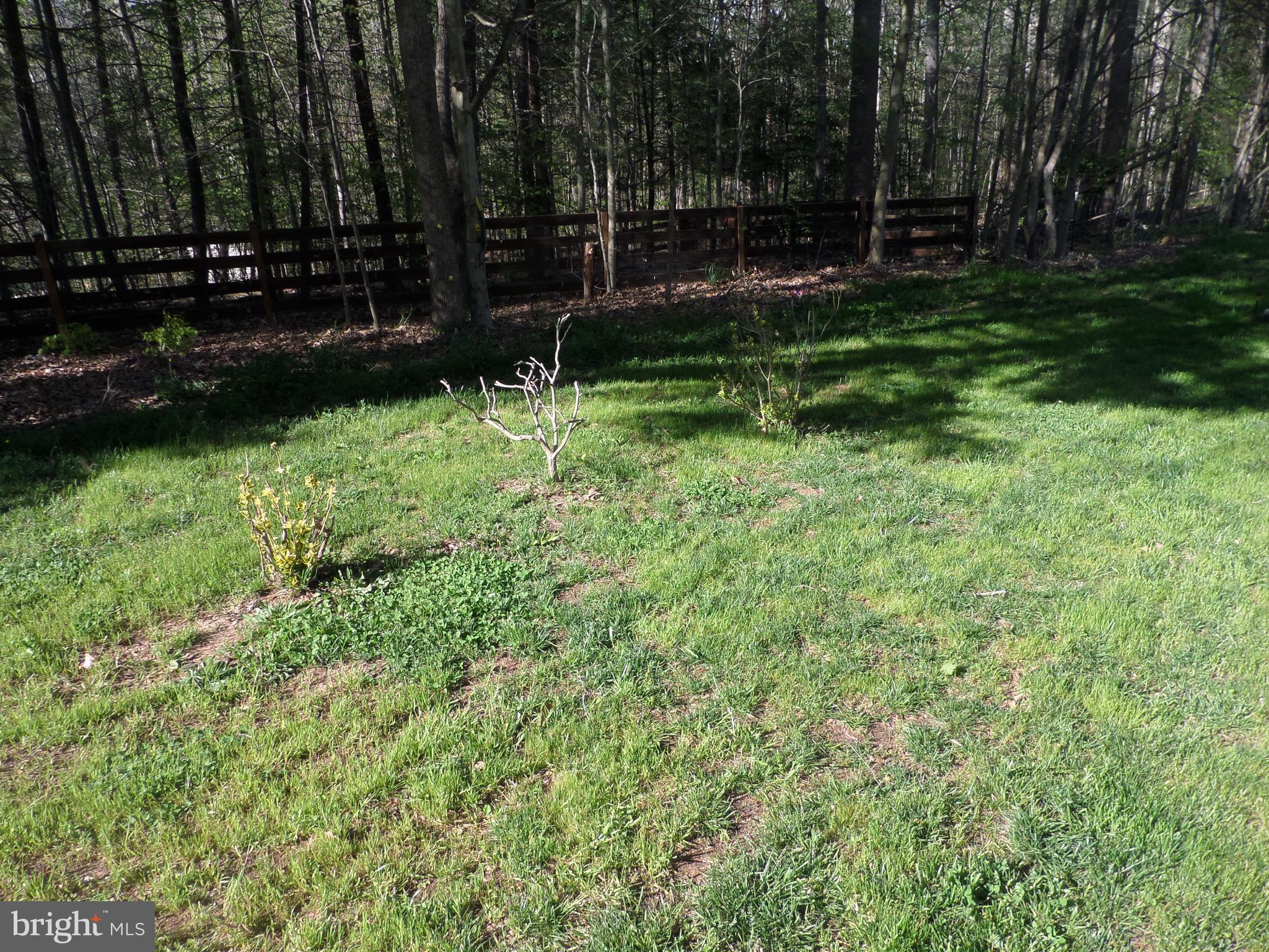 RIVERS EDGE - Residential Lease