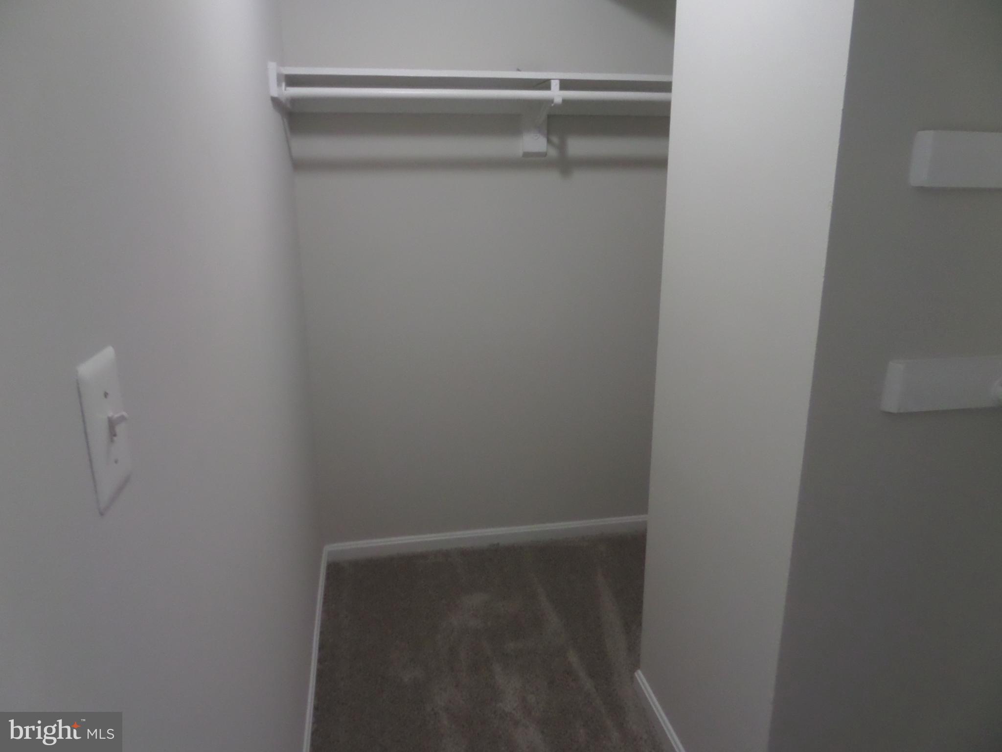 RIVERS EDGE - Residential Lease