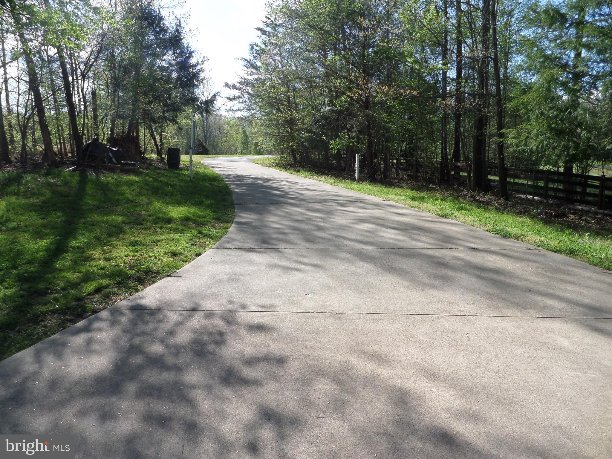 RIVERS EDGE - Residential Lease