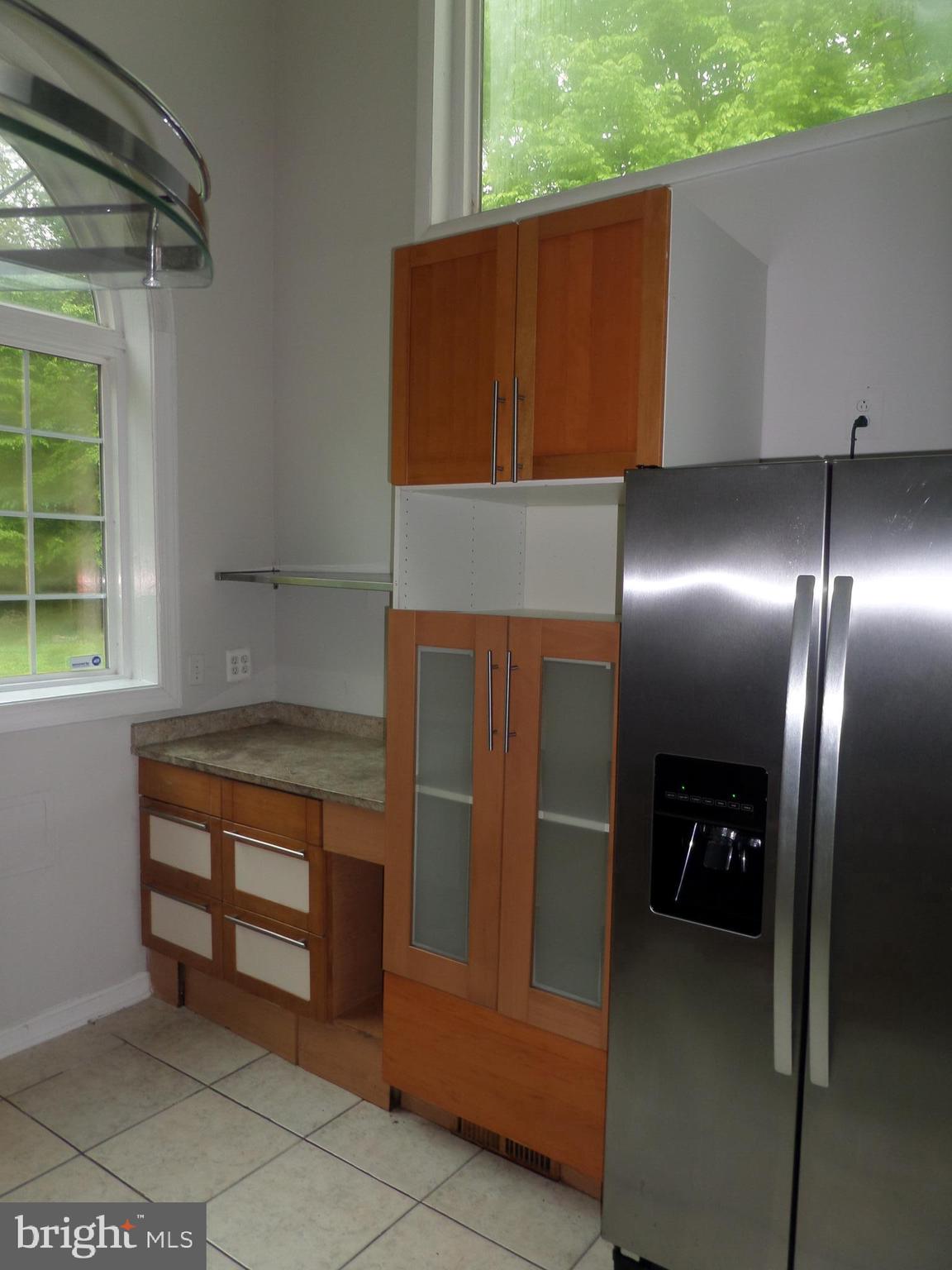 RIVERS EDGE - Residential Lease