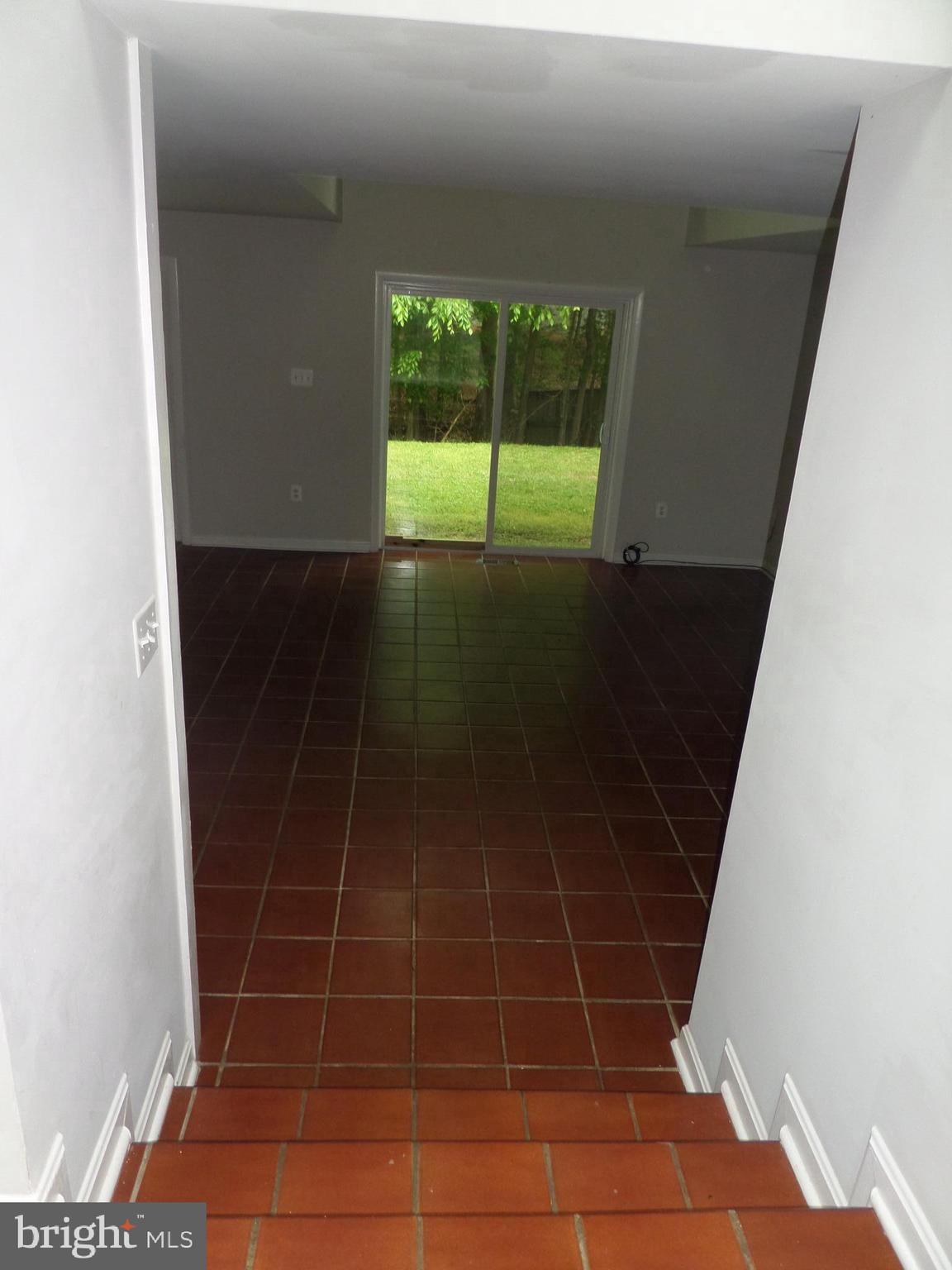 RIVERS EDGE - Residential Lease