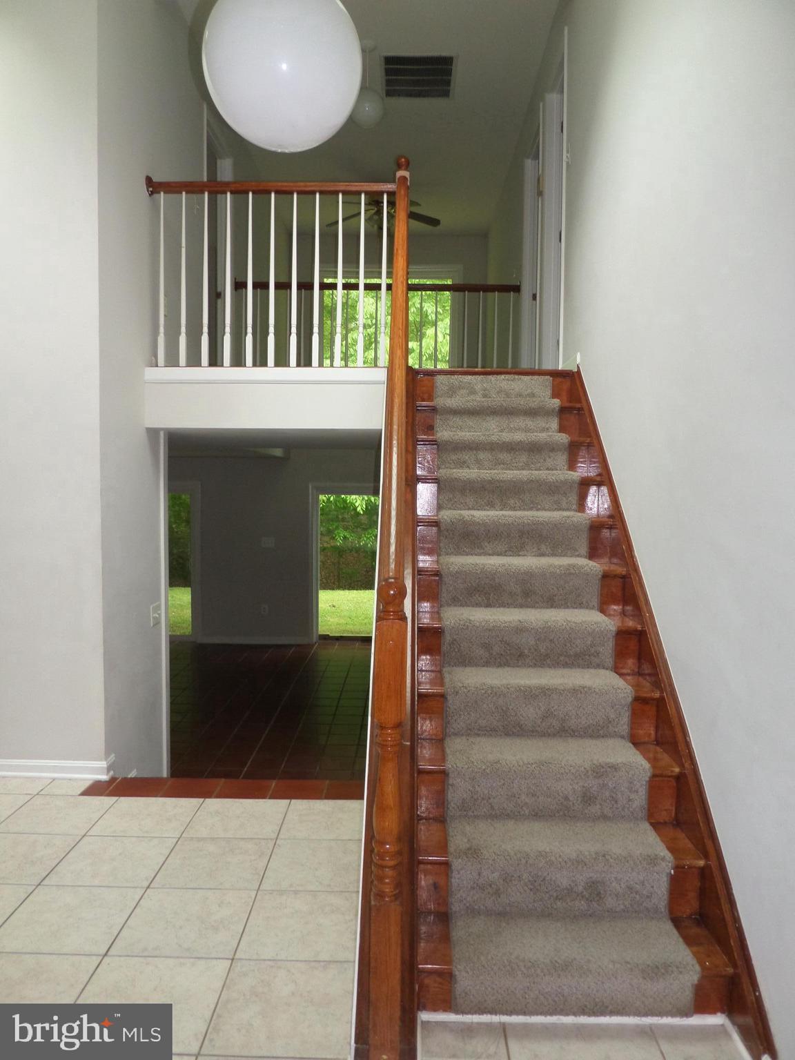 RIVERS EDGE - Residential Lease