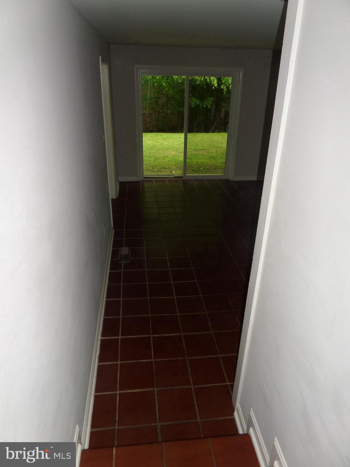 RIVERS EDGE - Residential Lease