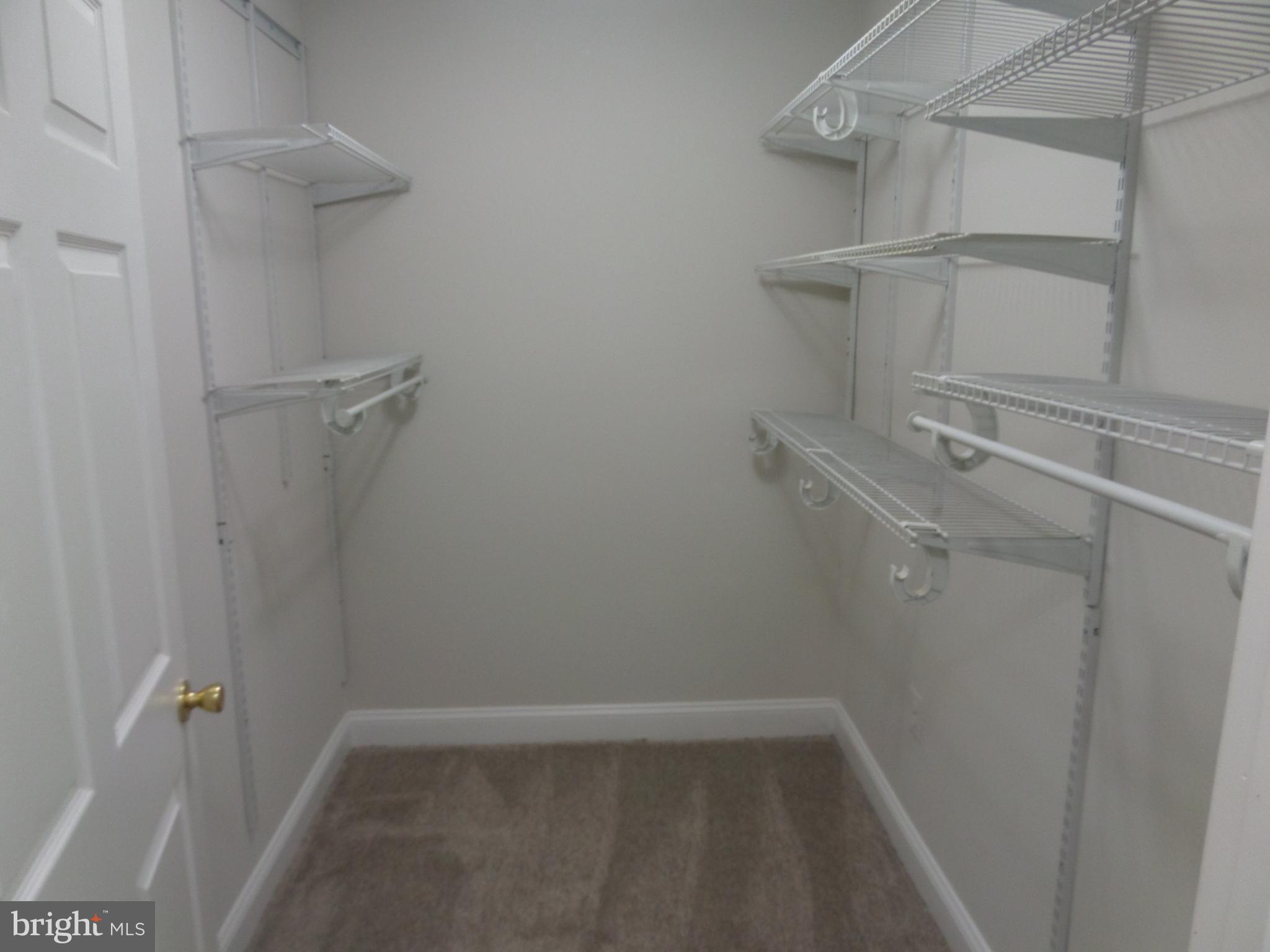 RIVERS EDGE - Residential Lease