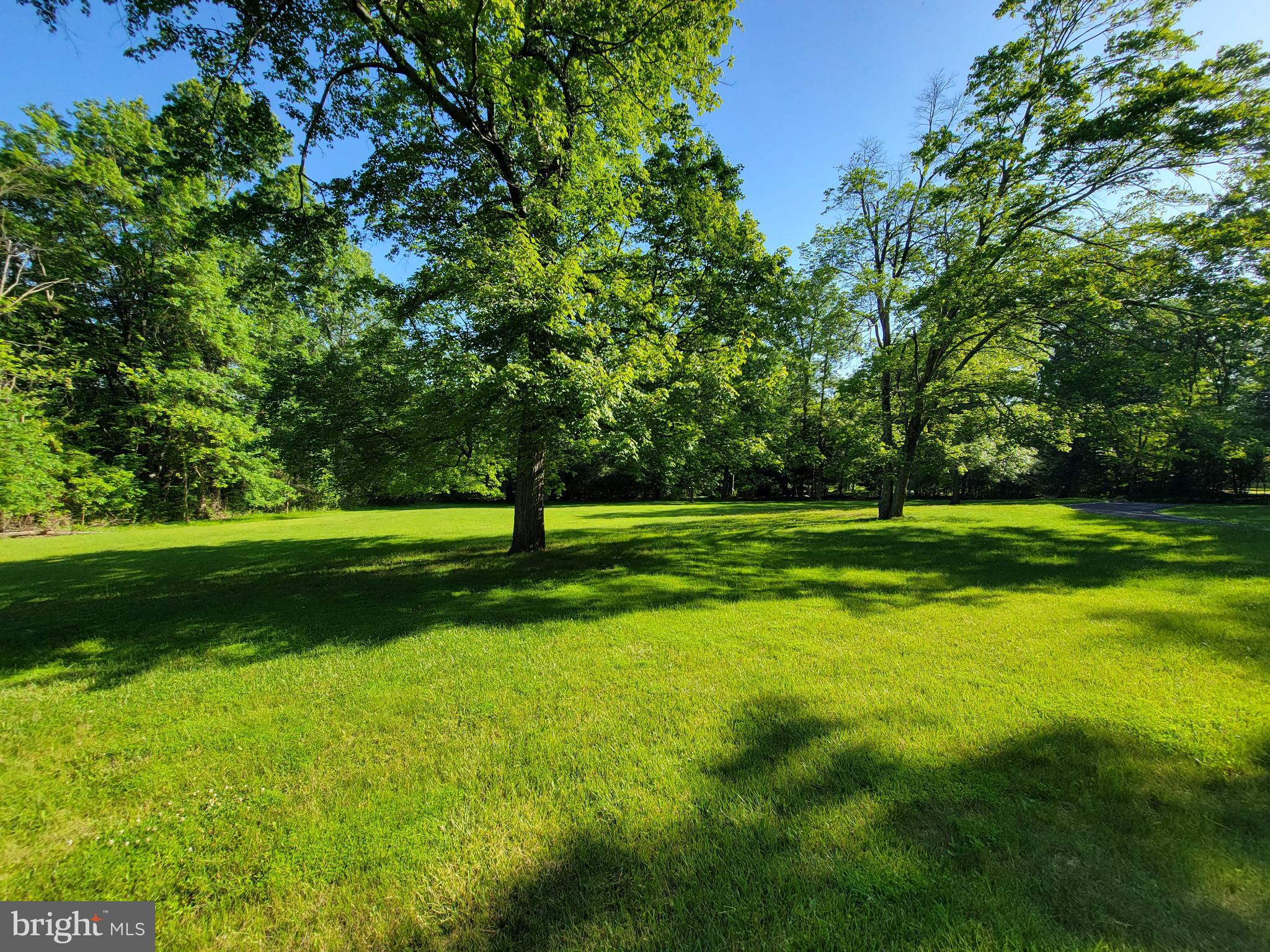 64 LINDBERGH ROAD