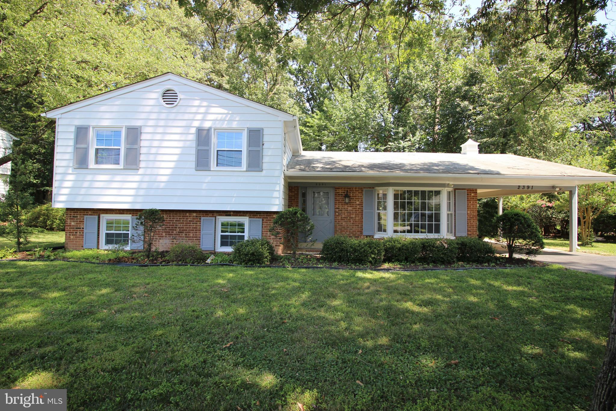2391 CEDAR LANE