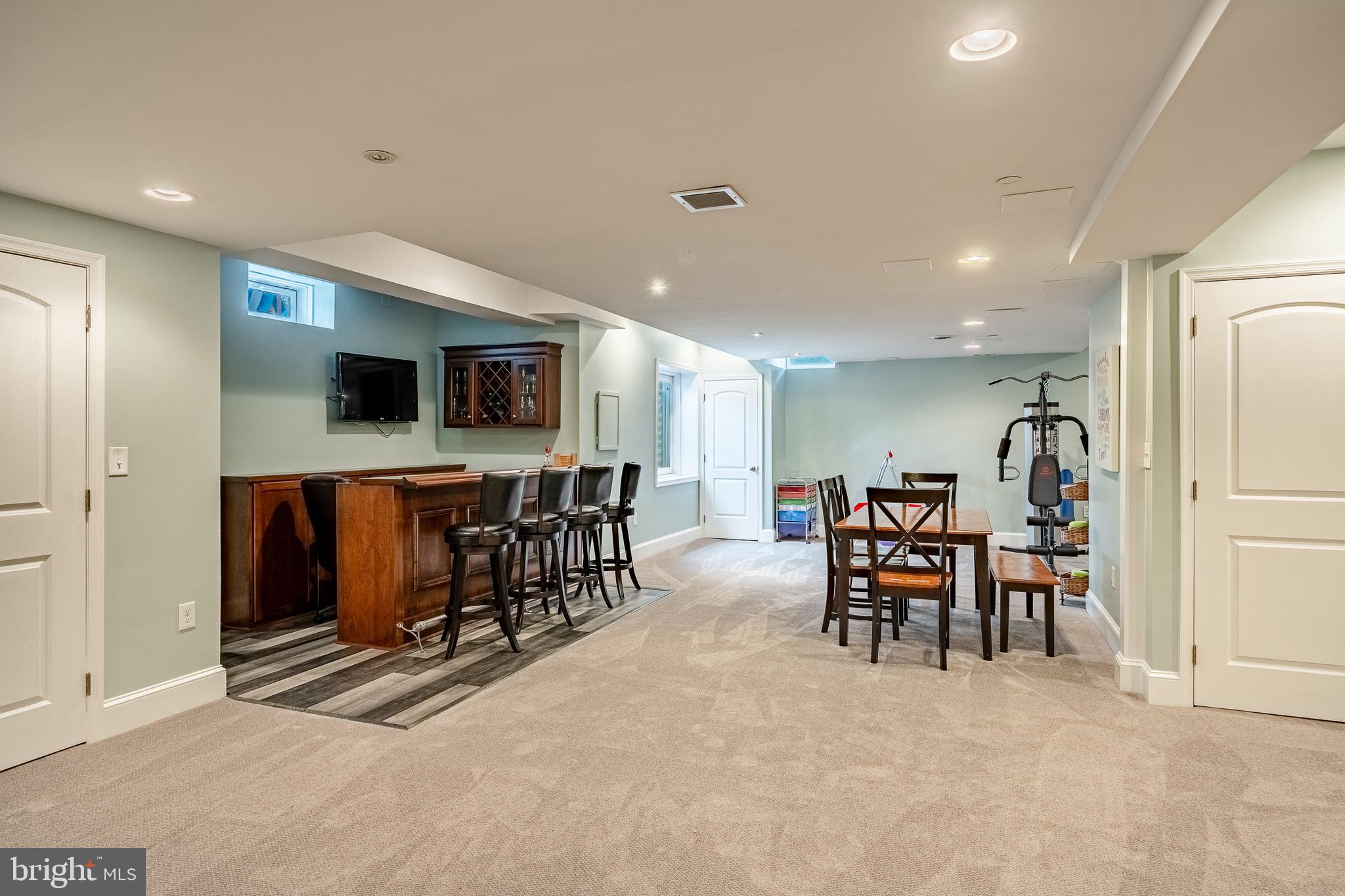 WARRINGTON MEADOWS - Residential