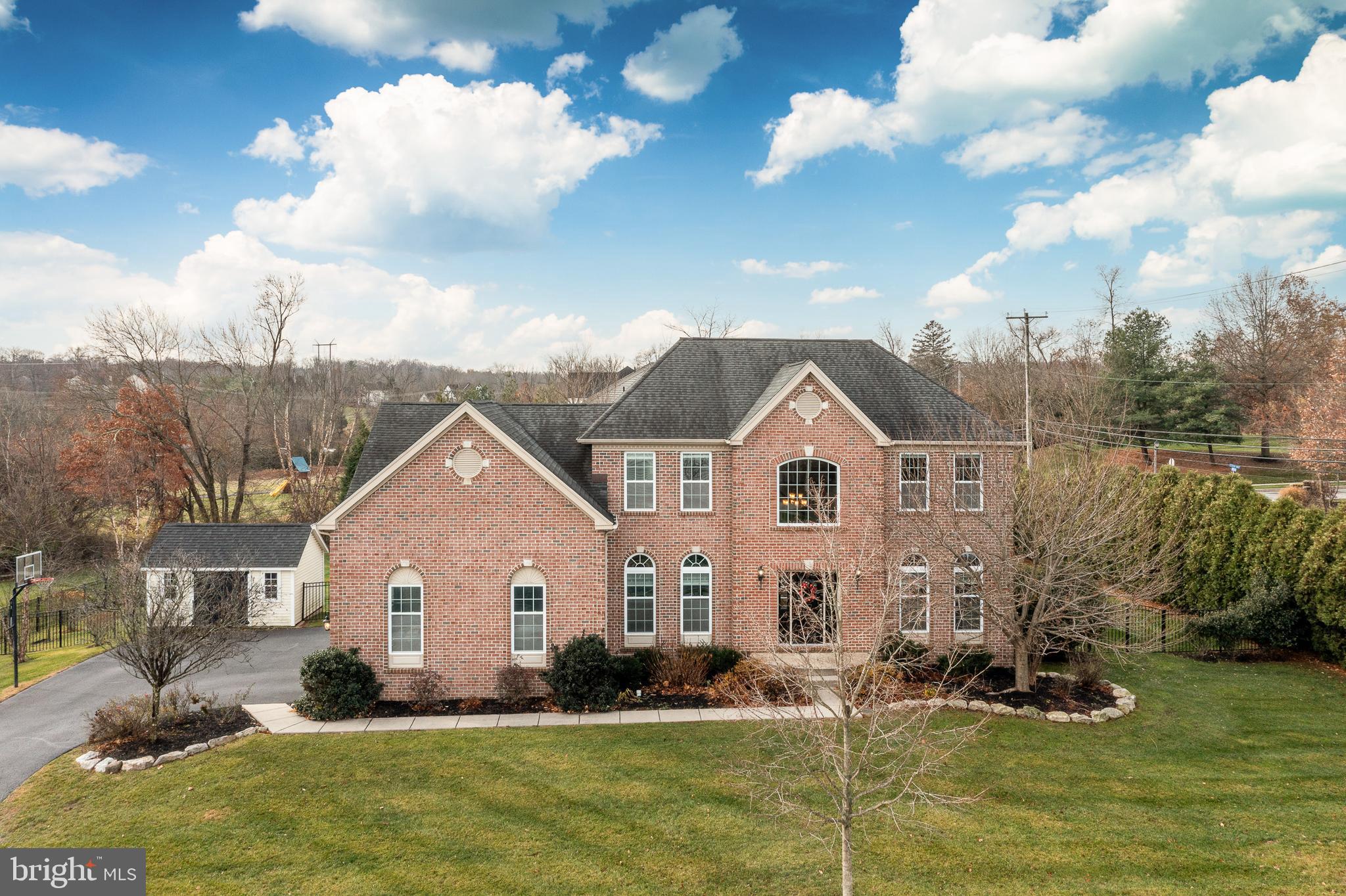 WARRINGTON MEADOWS - Residential