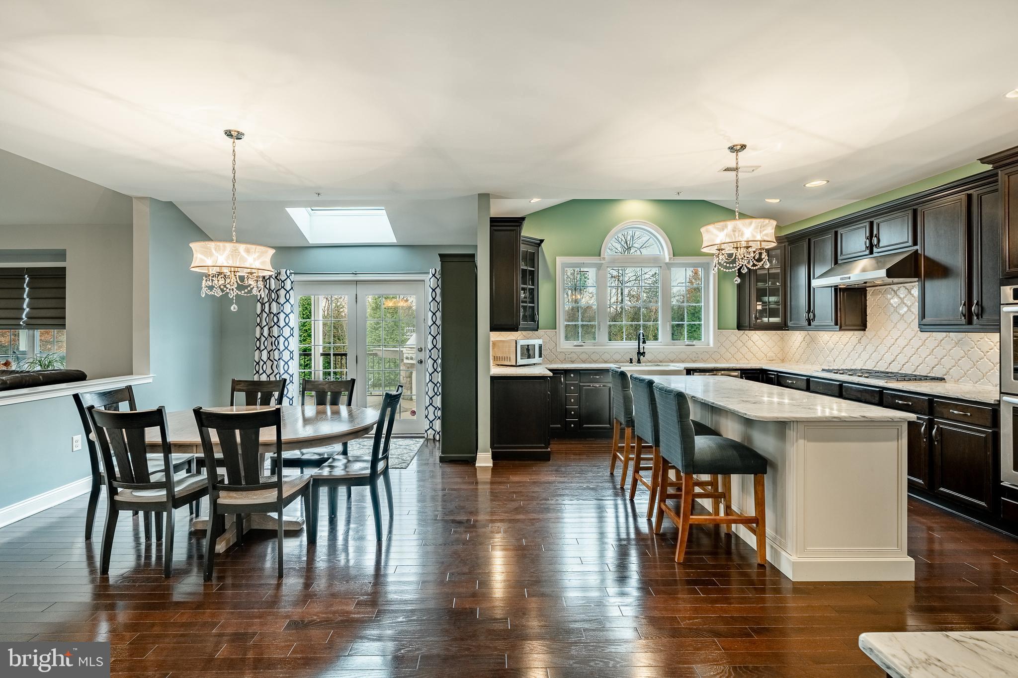 WARRINGTON MEADOWS - Residential