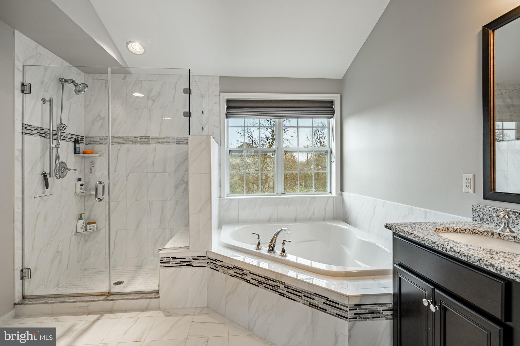 WARRINGTON MEADOWS - Residential