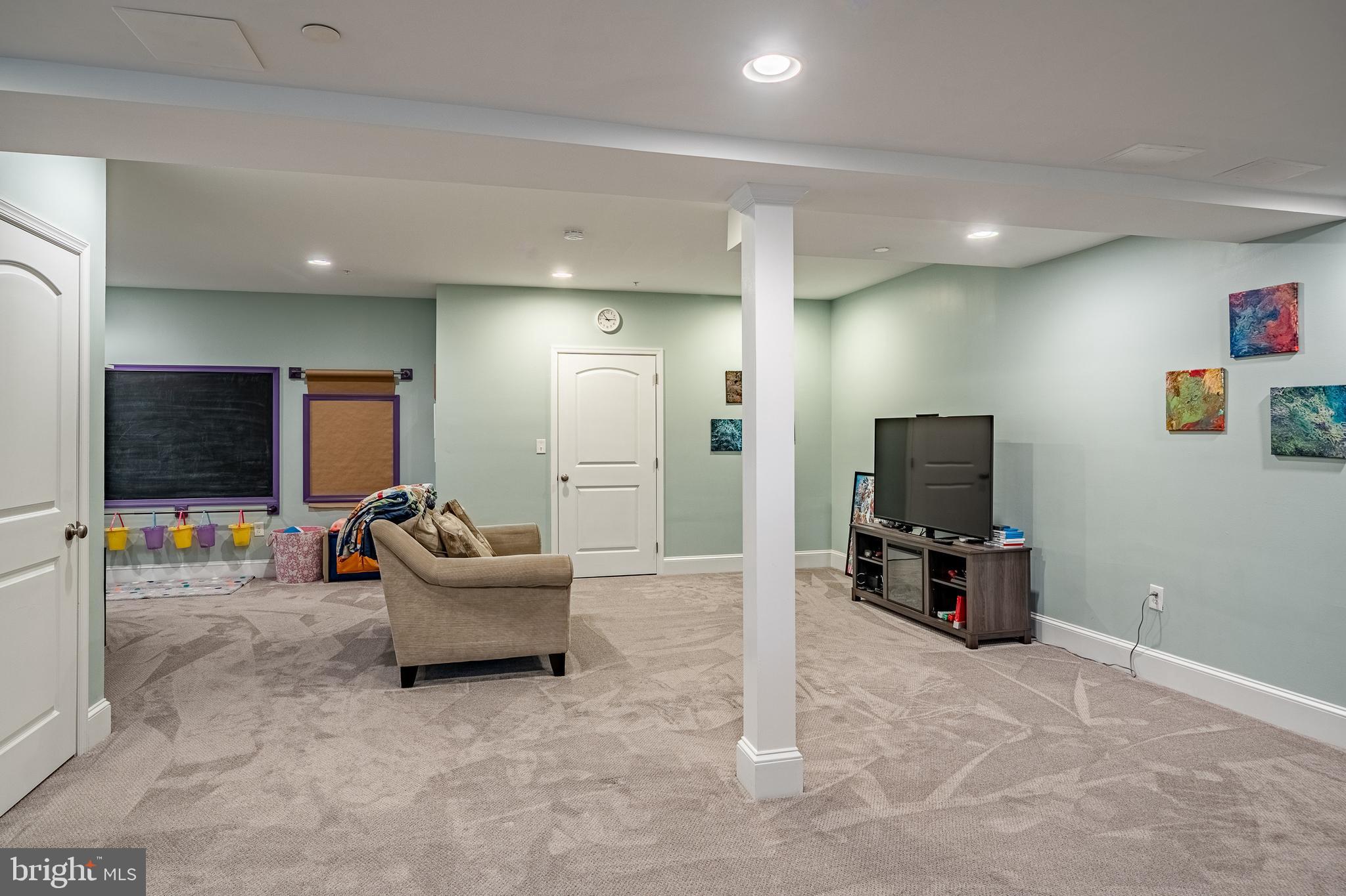 WARRINGTON MEADOWS - Residential