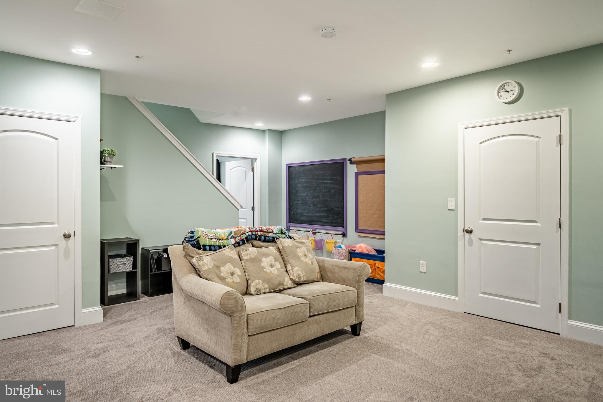 WARRINGTON MEADOWS - Residential