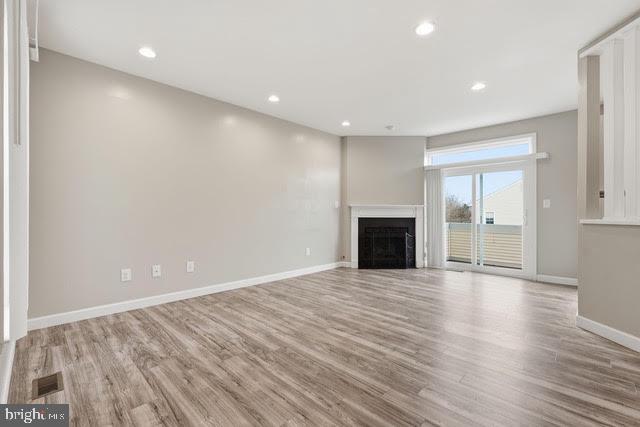 ASHBURN VILLAGE - Residential Lease