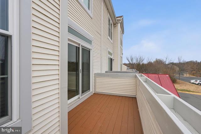 ASHBURN VILLAGE - Residential Lease