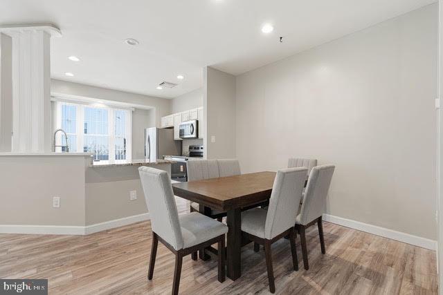 ASHBURN VILLAGE - Residential Lease