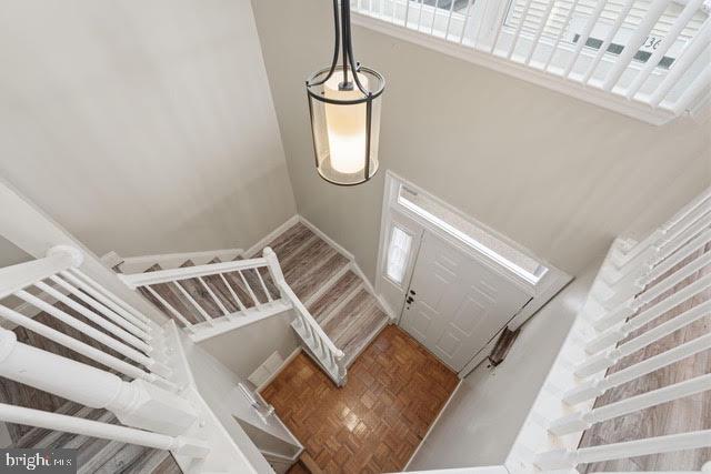 ASHBURN VILLAGE - Residential Lease