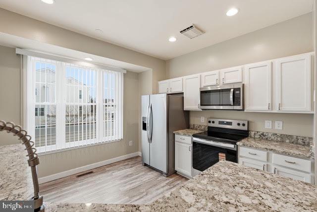 ASHBURN VILLAGE - Residential Lease