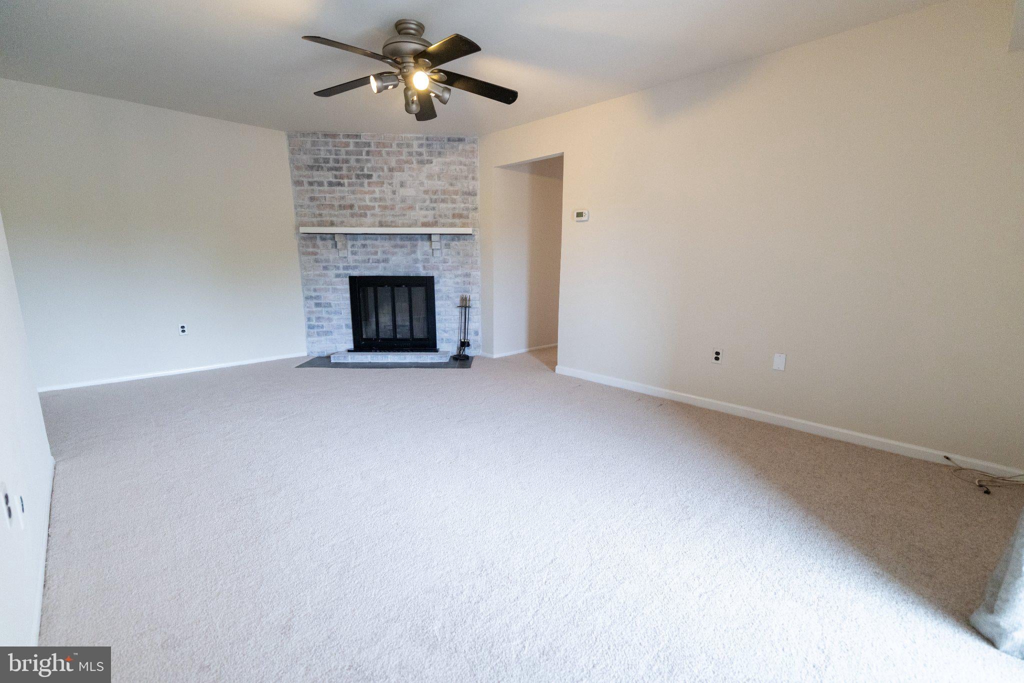 1823 VALLEY DRIVE 1823