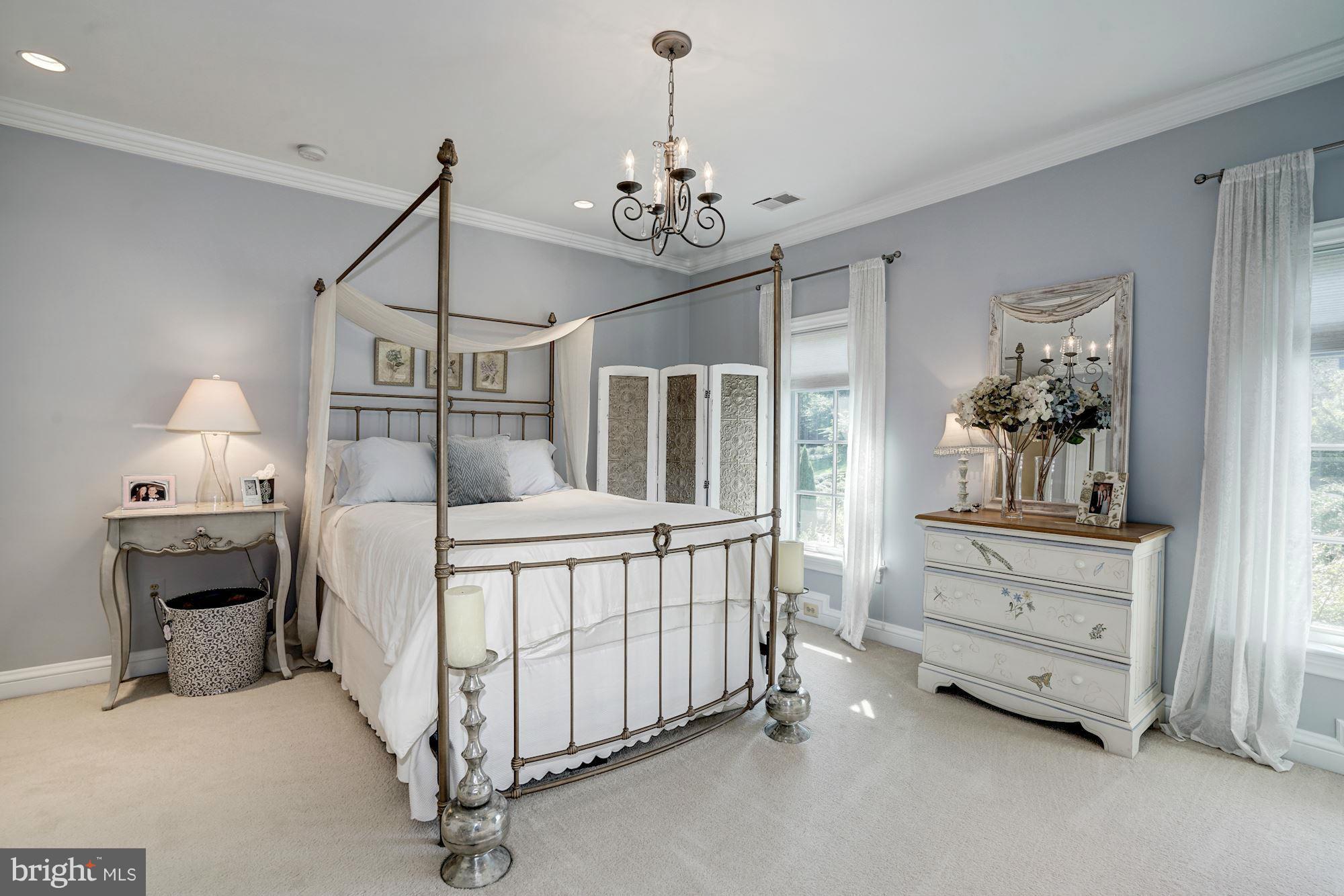 THE RESERVE - Residential