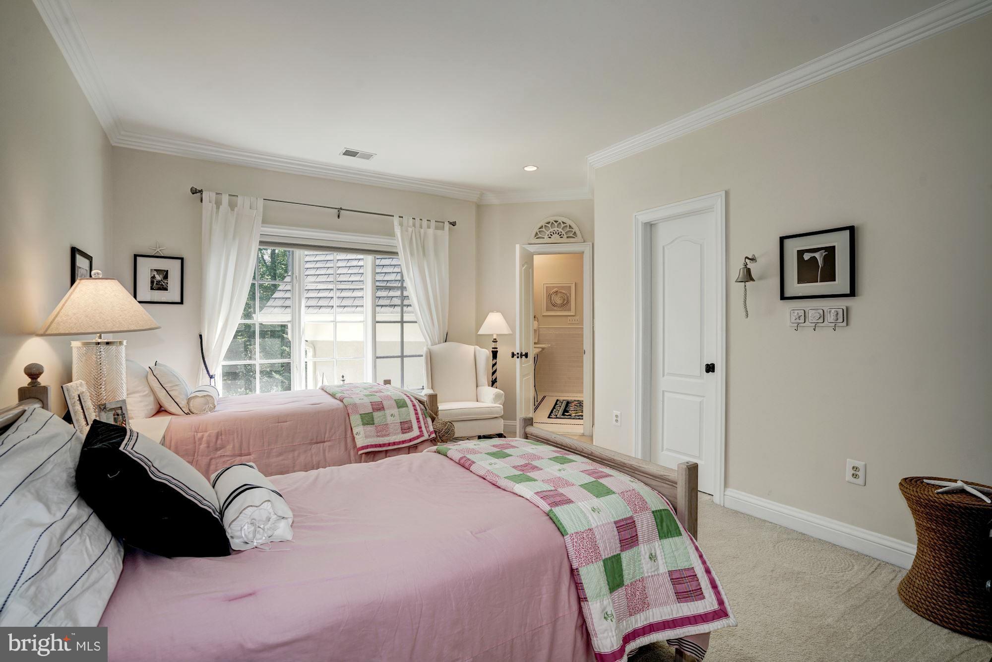 THE RESERVE - Residential