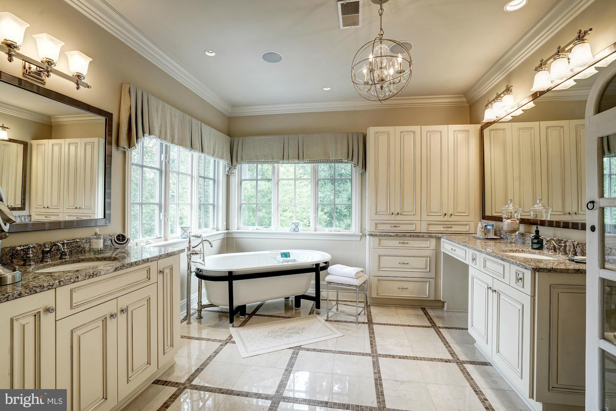 THE RESERVE - Residential