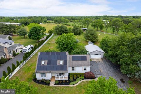 Homes For Sale - 172 Mill Rd<br/> Salem County, ELMER, NJ 08318