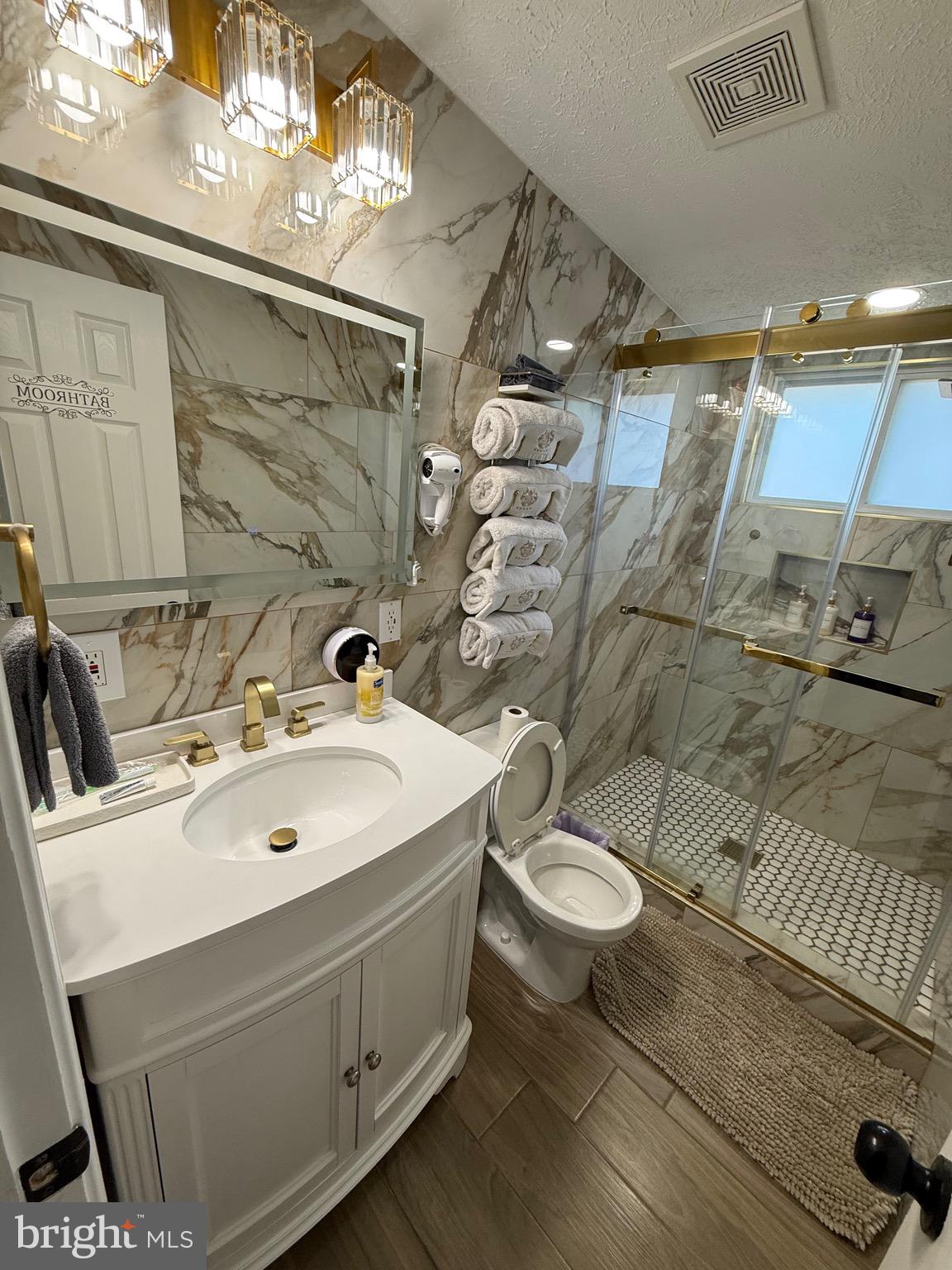 GRAYSON VILLAGE - Residential