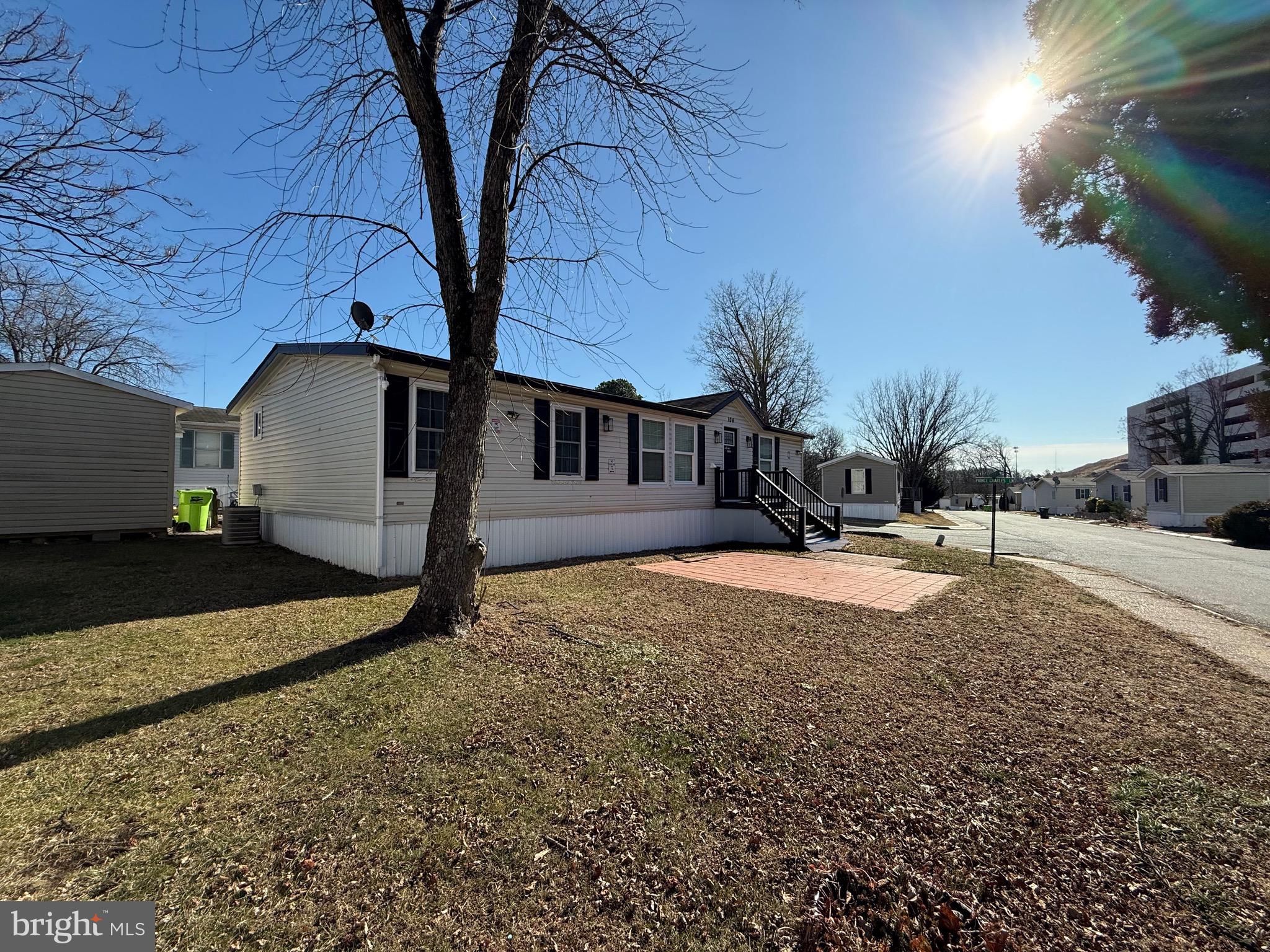 GRAYSON VILLAGE - Residential