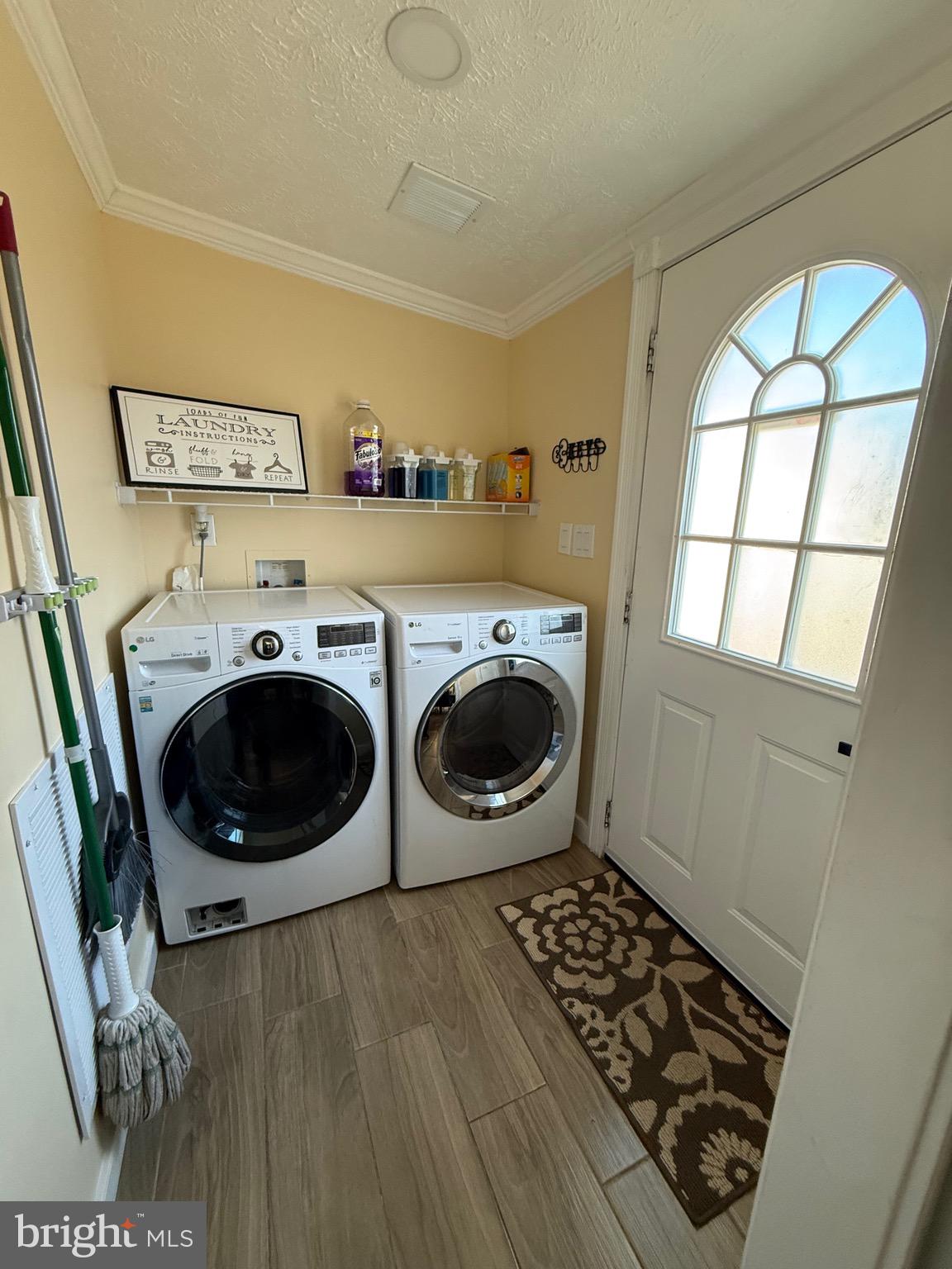 GRAYSON VILLAGE - Residential