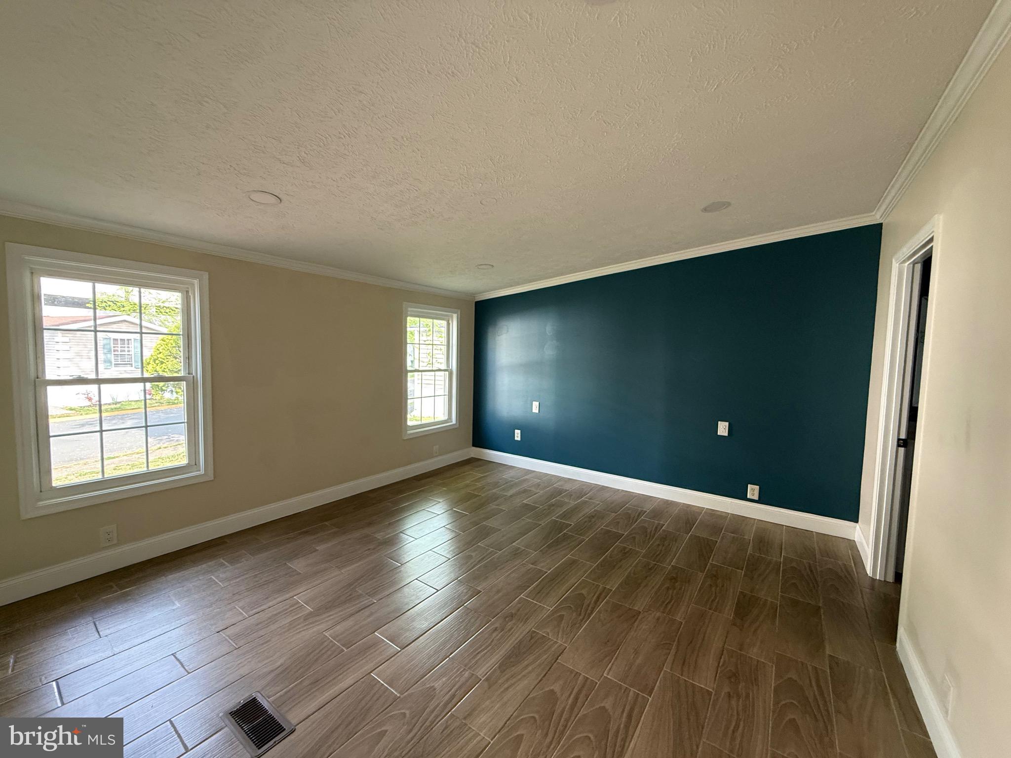 GRAYSON VILLAGE - Residential