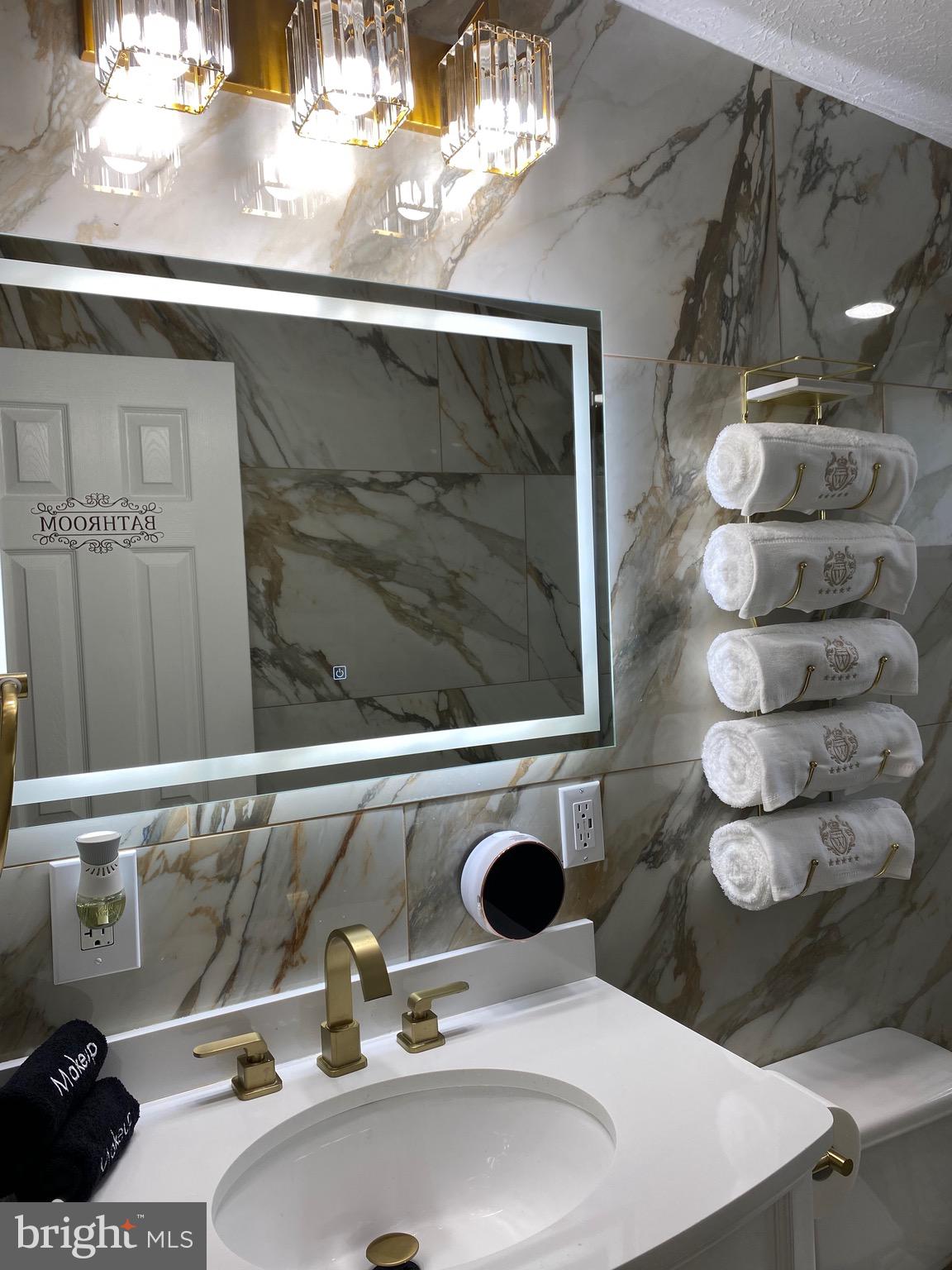 GRAYSON VILLAGE - Residential