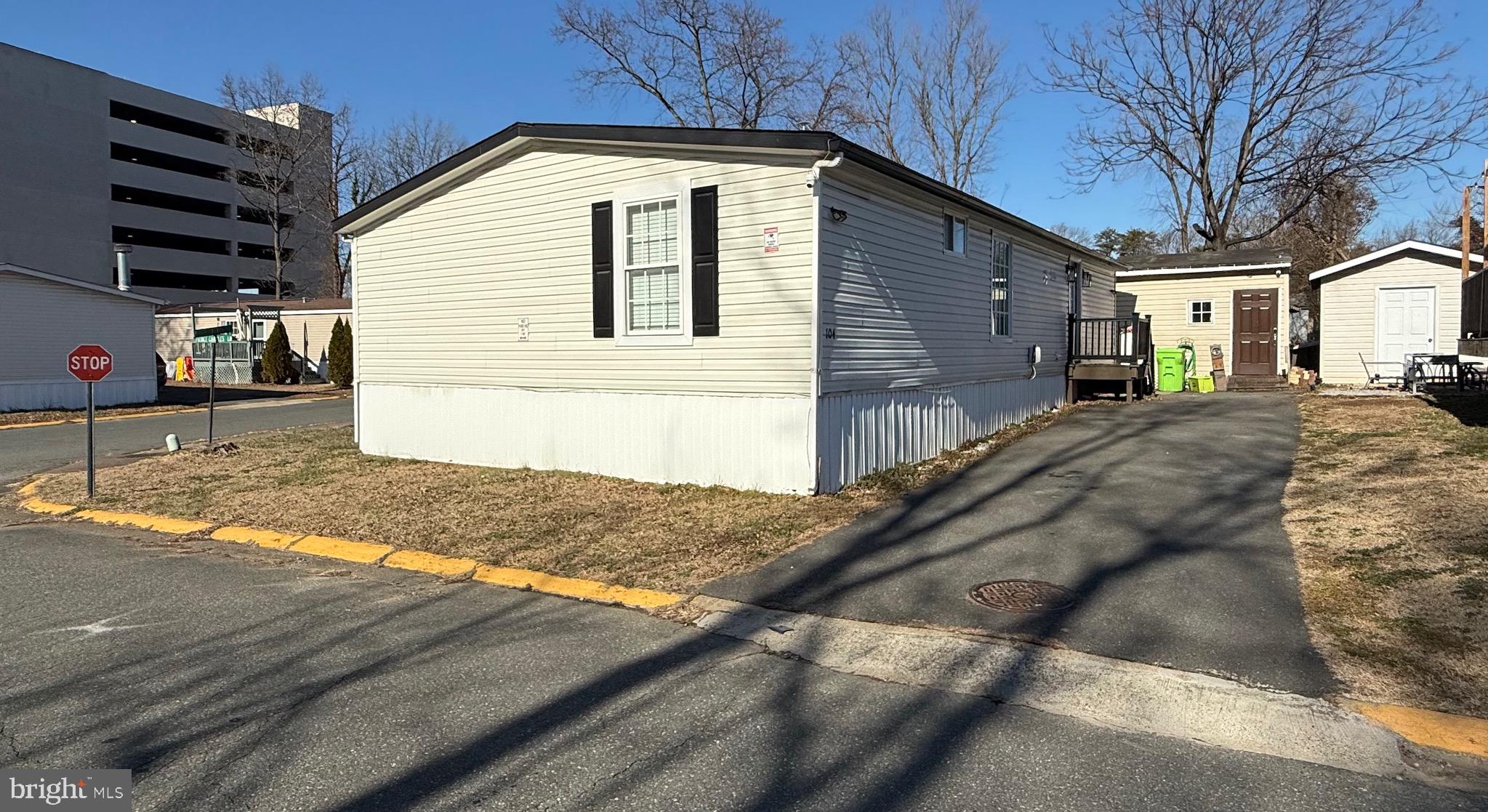 GRAYSON VILLAGE - Residential