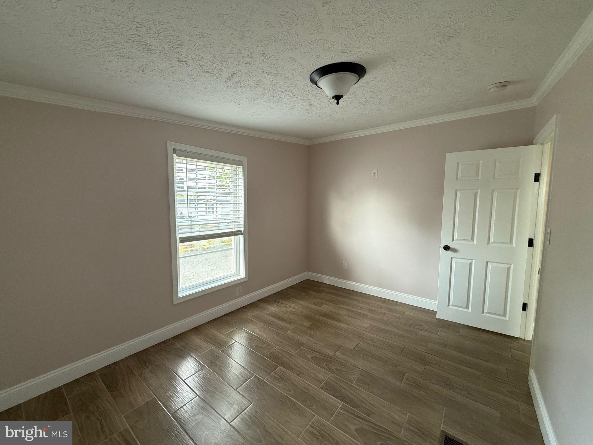 GRAYSON VILLAGE - Residential