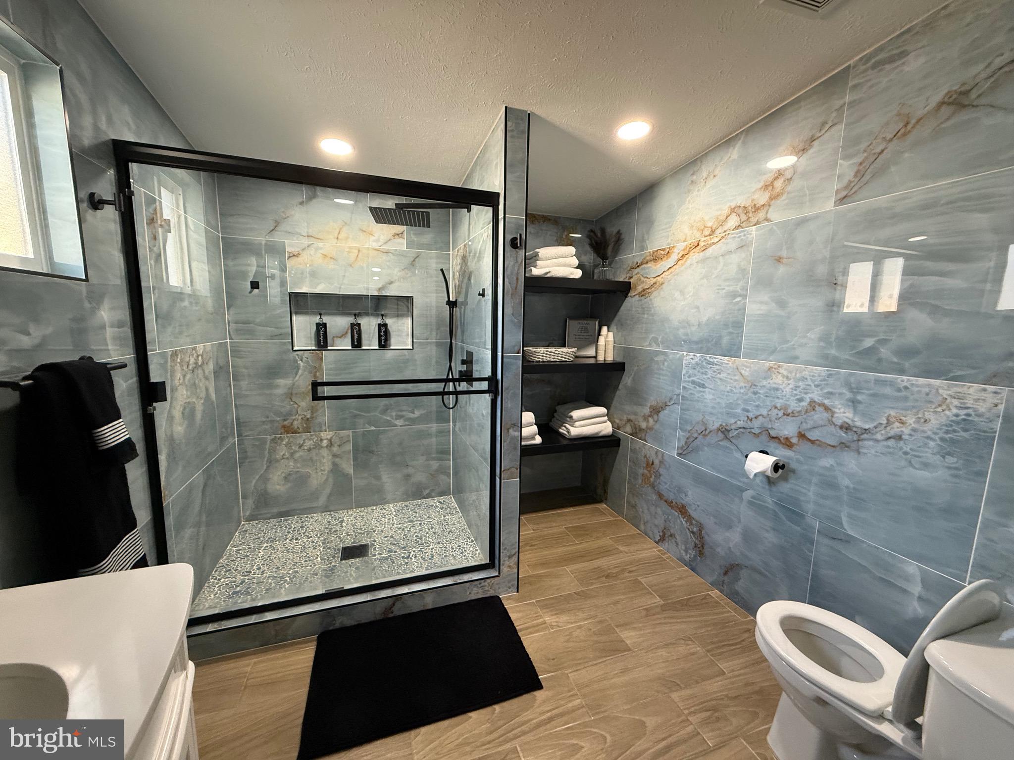 GRAYSON VILLAGE - Residential