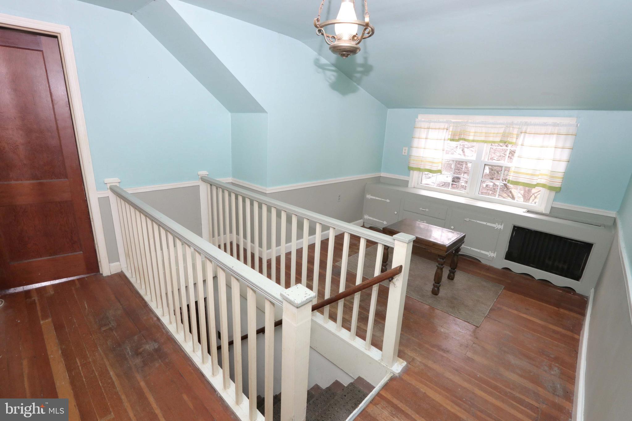 FEASTERVILLE - Residential