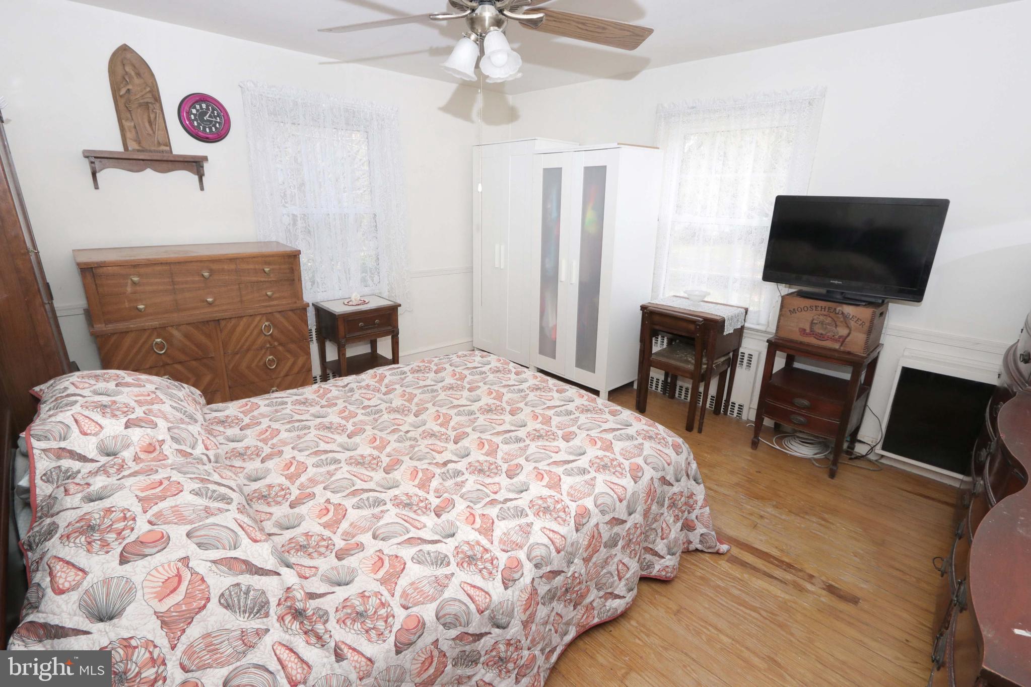 FEASTERVILLE - Residential