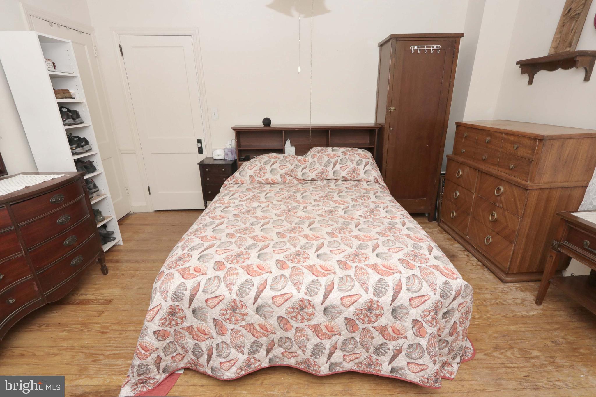 FEASTERVILLE - Residential