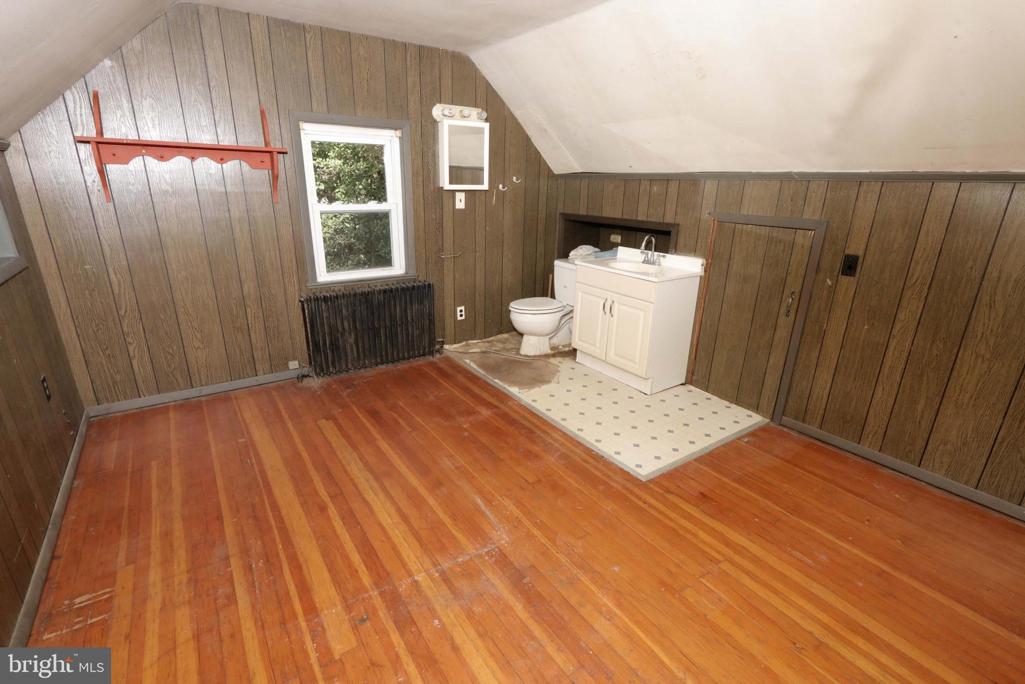 FEASTERVILLE - Residential