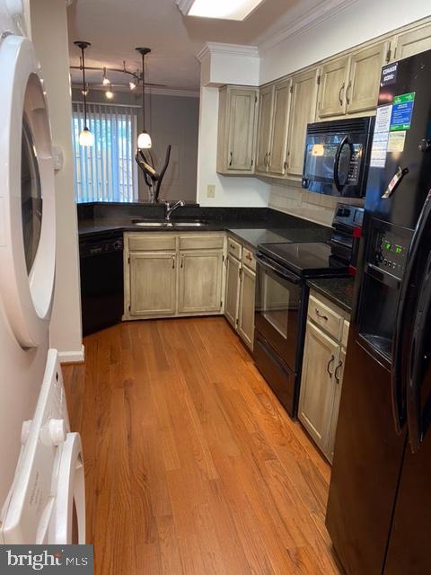 VILLAGES OF MARLBOROUGH - Residential