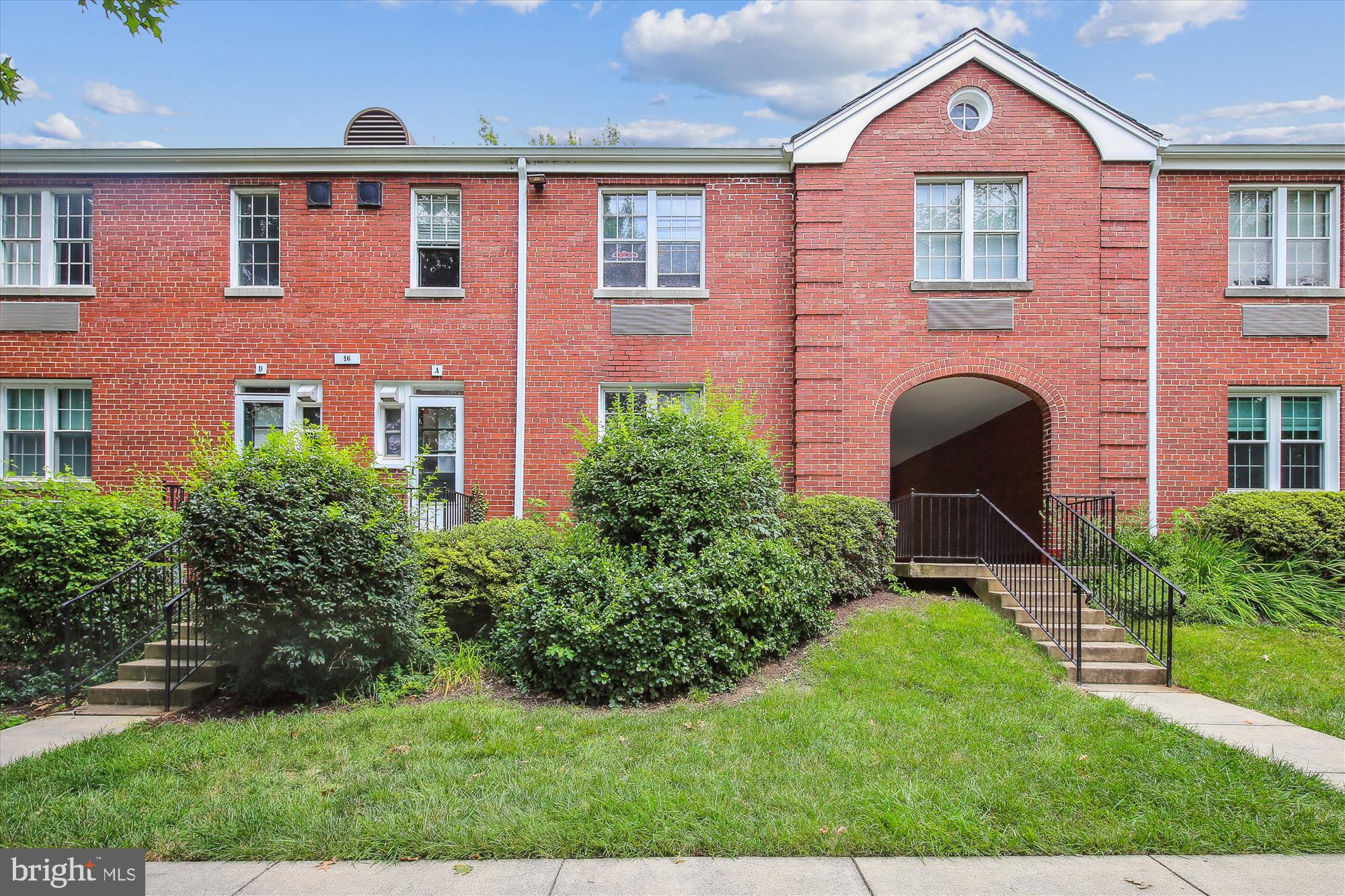 AUBURN VILLAGE - Residential