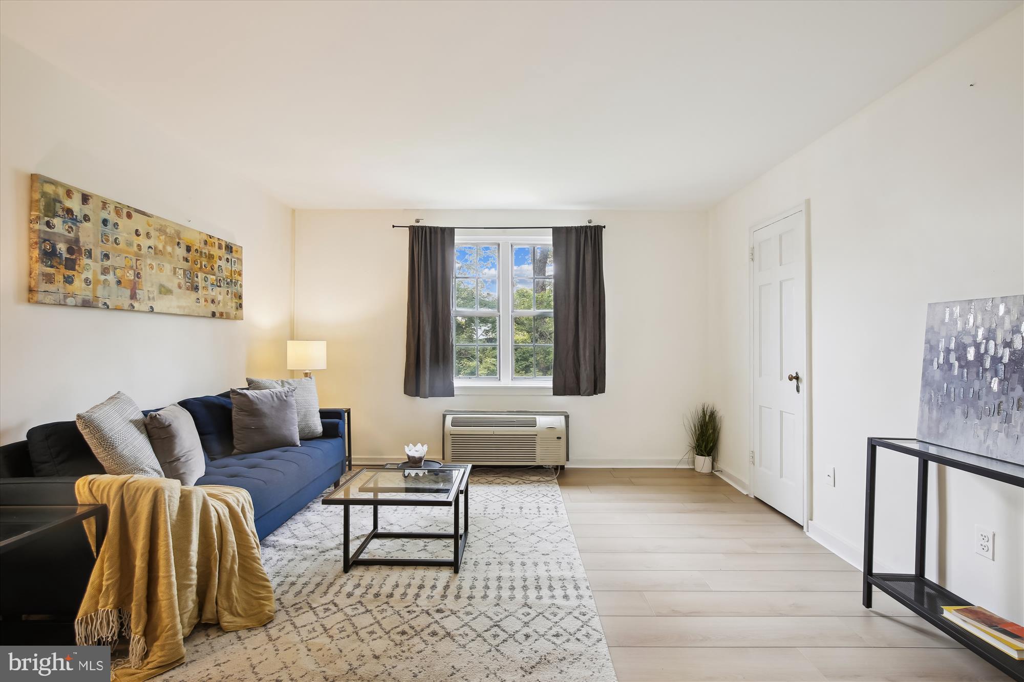 AUBURN VILLAGE - Residential