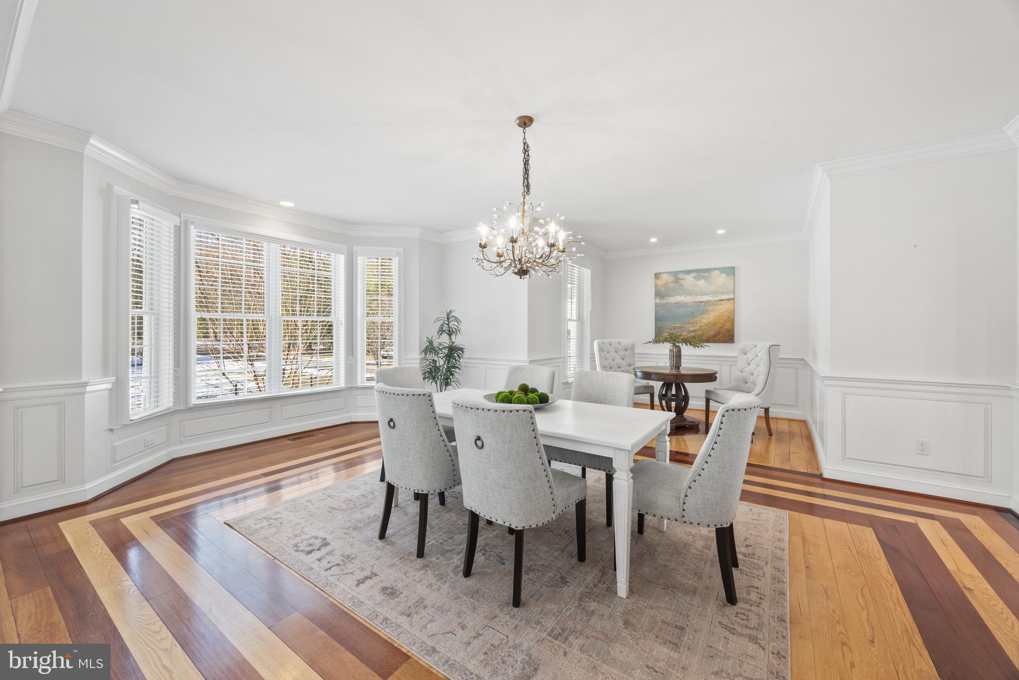 EDGEWATER - Residential