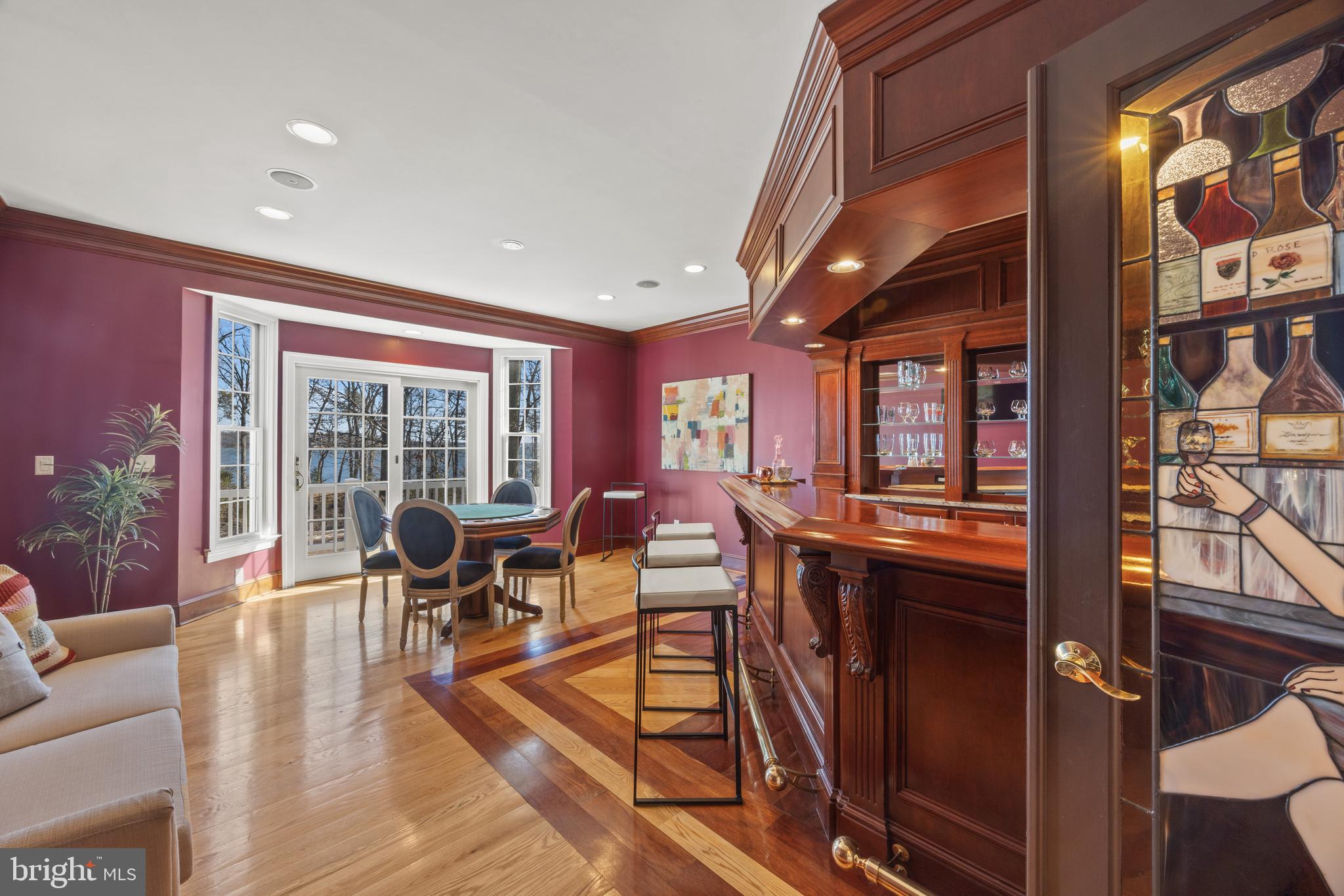 EDGEWATER - Residential