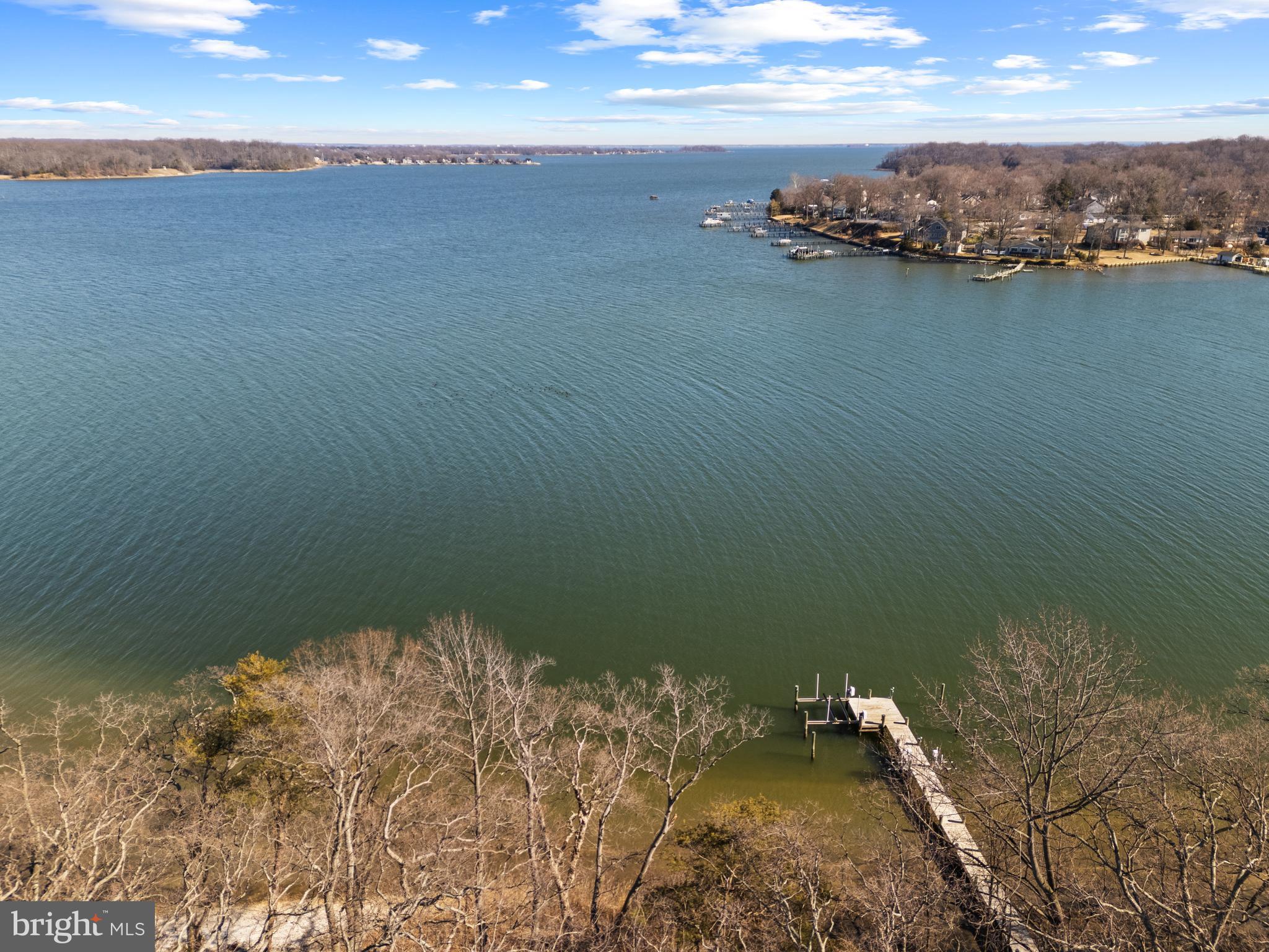 EDGEWATER - Residential