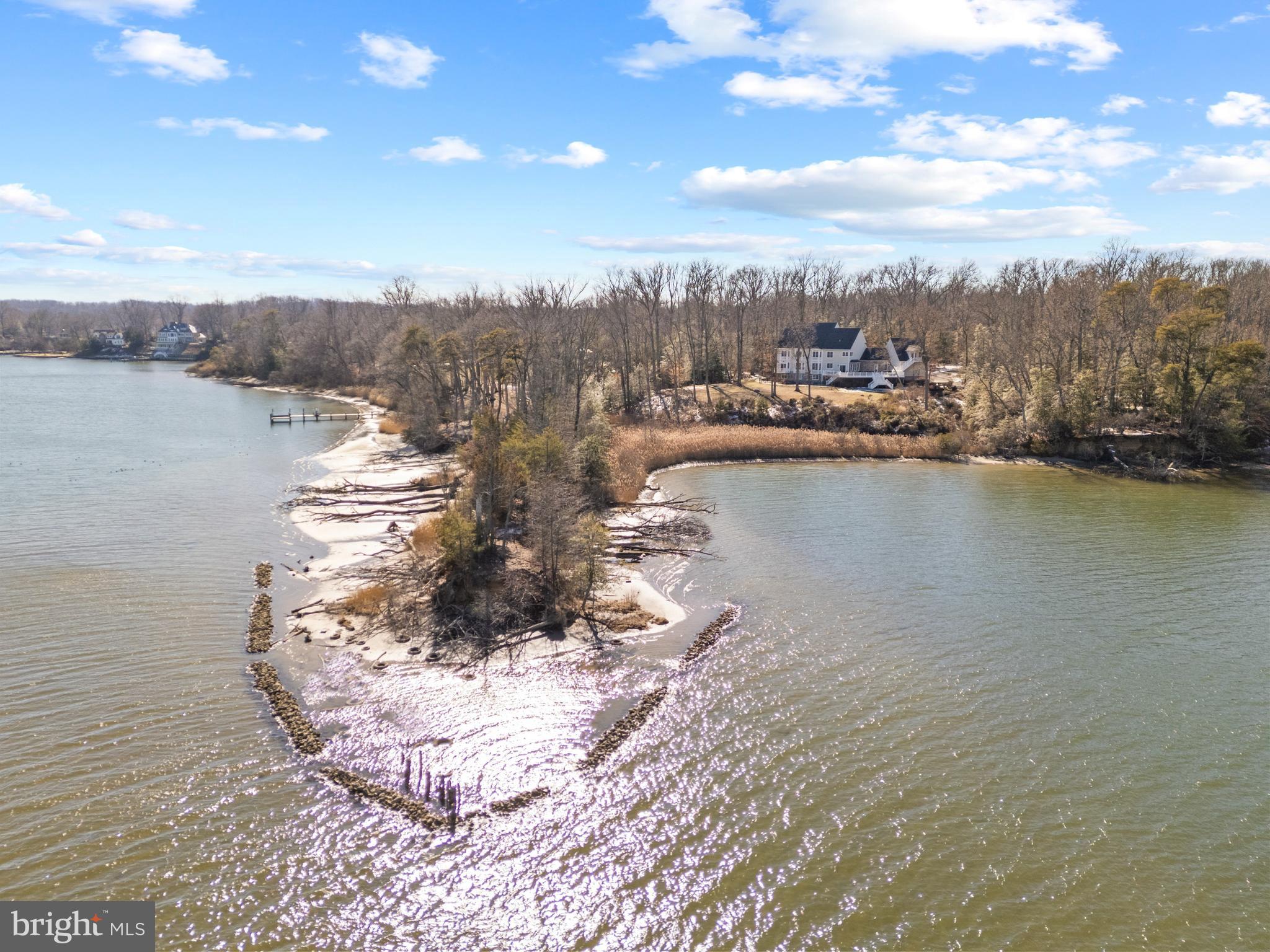 EDGEWATER - Residential